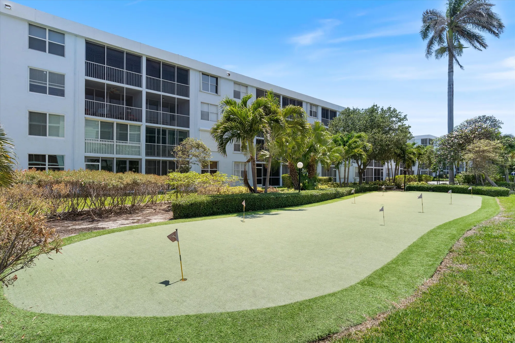 Property Slideshow image 39 of 40 | 2018 s federal hwy apt 206, Boynton Beach, FL, 33435
