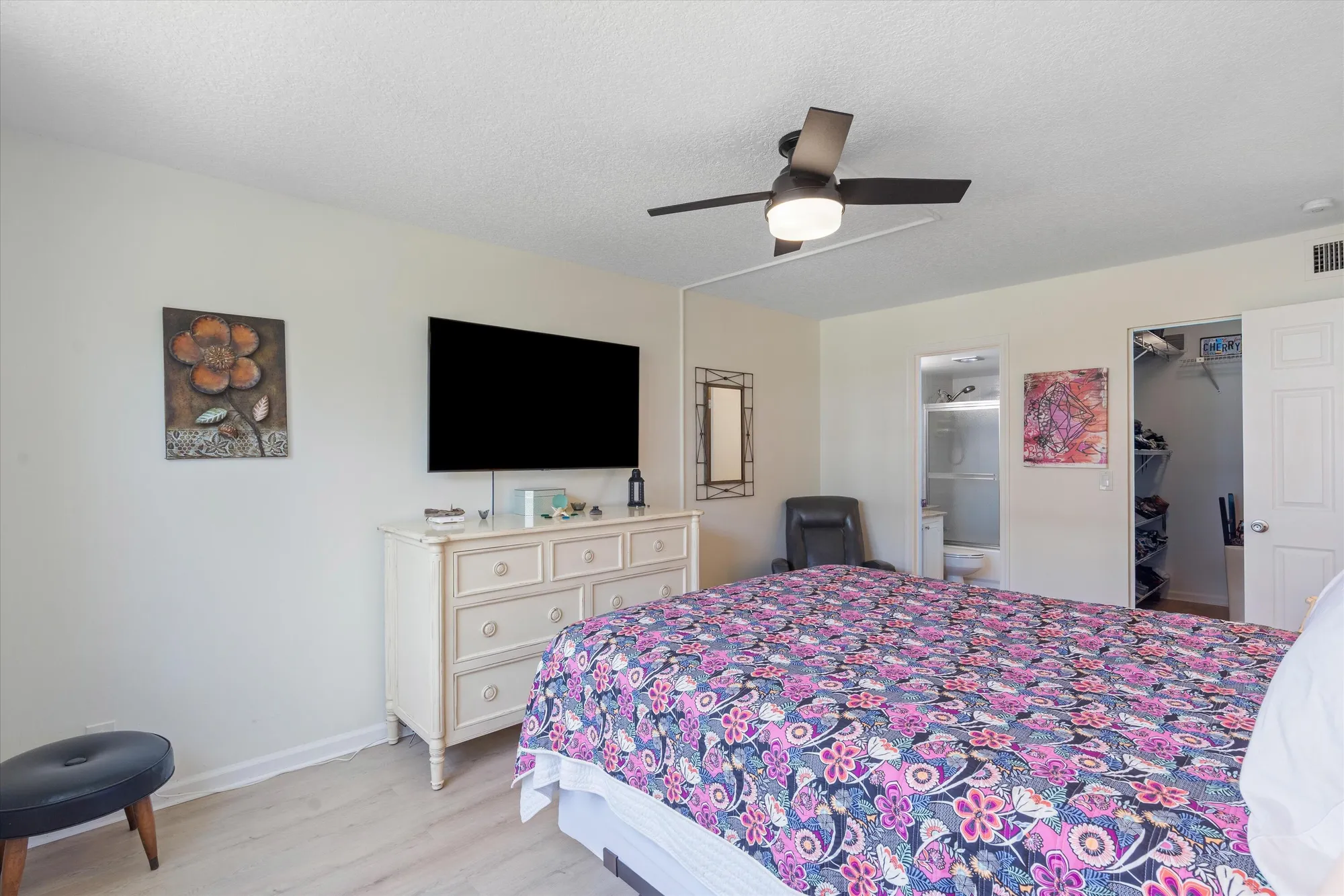 Property Slideshow image 21 of 40 | 2018 s federal hwy apt 206, Boynton Beach, FL, 33435