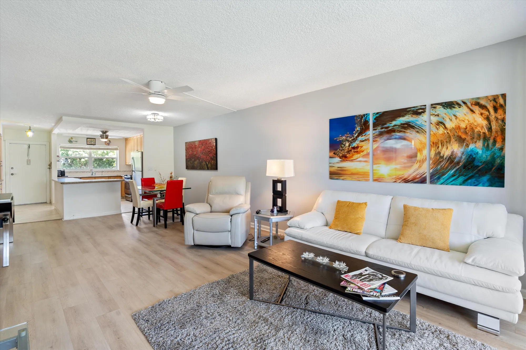 Property Slideshow image 13 of 40 | 2018 s federal hwy apt 206, Boynton Beach, FL, 33435