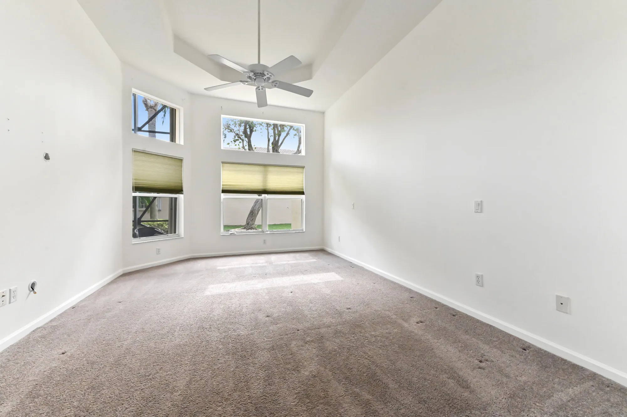 Property Slideshow image 21 of 46 | 7712 lighthouse point ln, Lake Worth, FL, 33467
