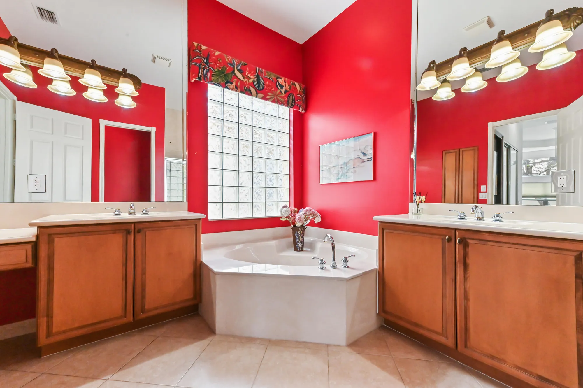 Property Slideshow image 23 of 46 | 7712 lighthouse point ln, Lake Worth, FL, 33467