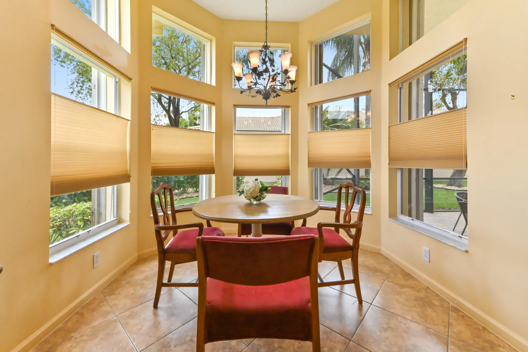 Property Slideshow image 32 of 46 | 7712 lighthouse point ln, Lake Worth, FL, 33467