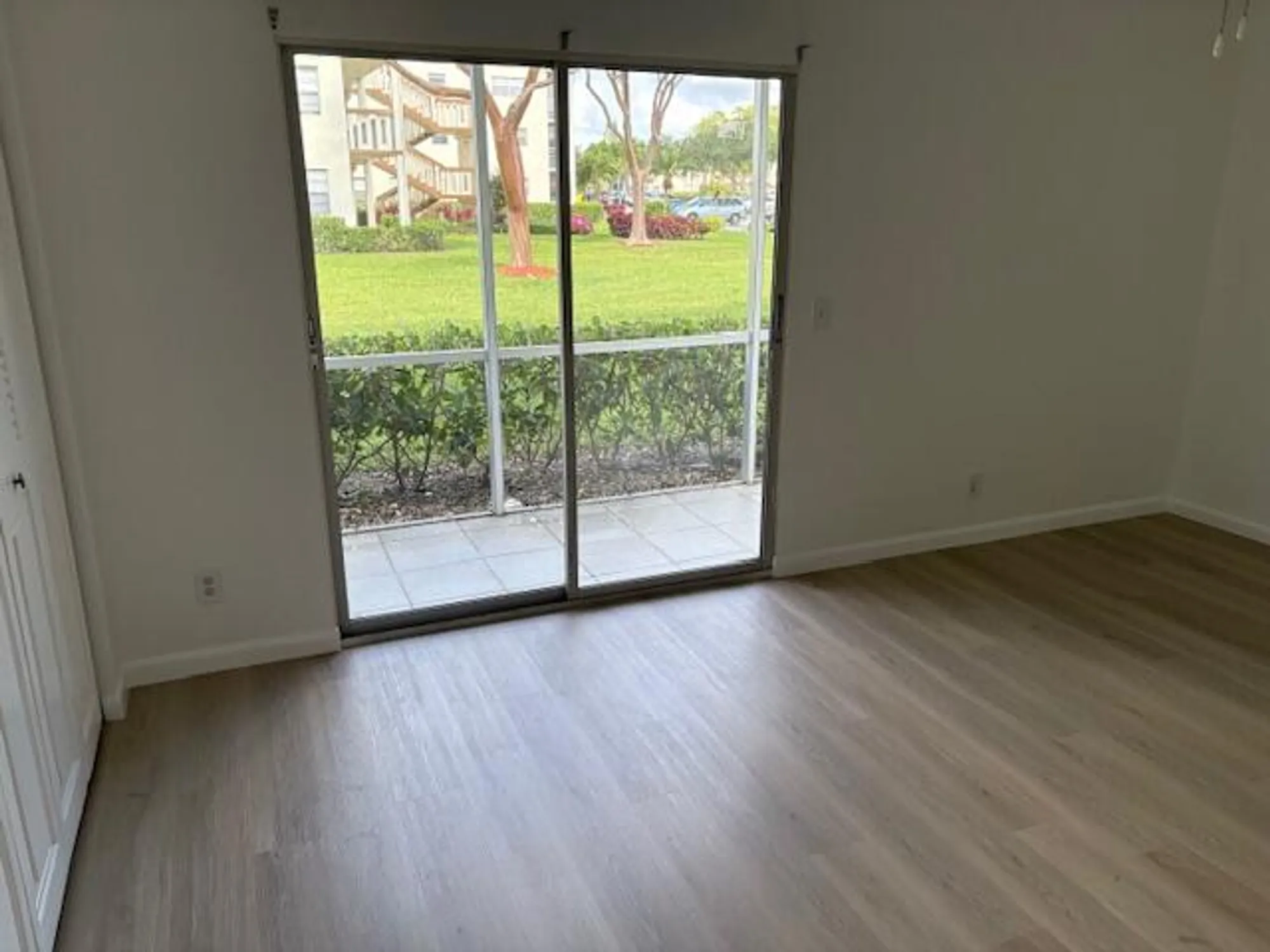 Property Slideshow image 7 of 12 | 96 mansfield c # 96, Boca Raton, FL, 33434