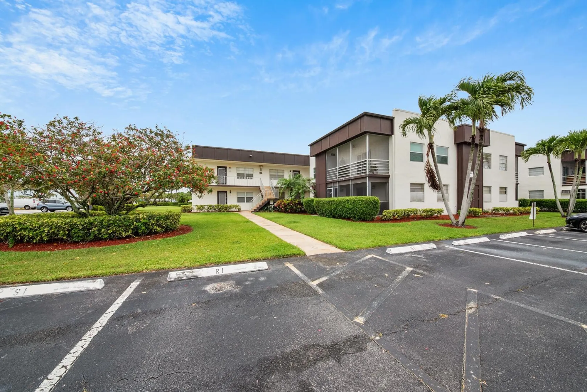 Property Slideshow image 17 of 18 | 677 normandy o, Delray Beach, FL, 33484