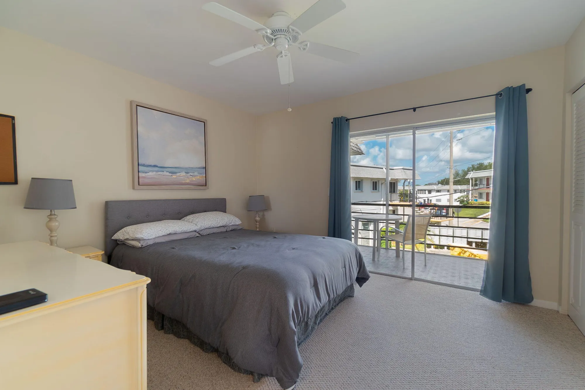 Property Slideshow image 12 of 24 | 3160 lake osborne dr 211, Lake Worth Beach, FL, 33461