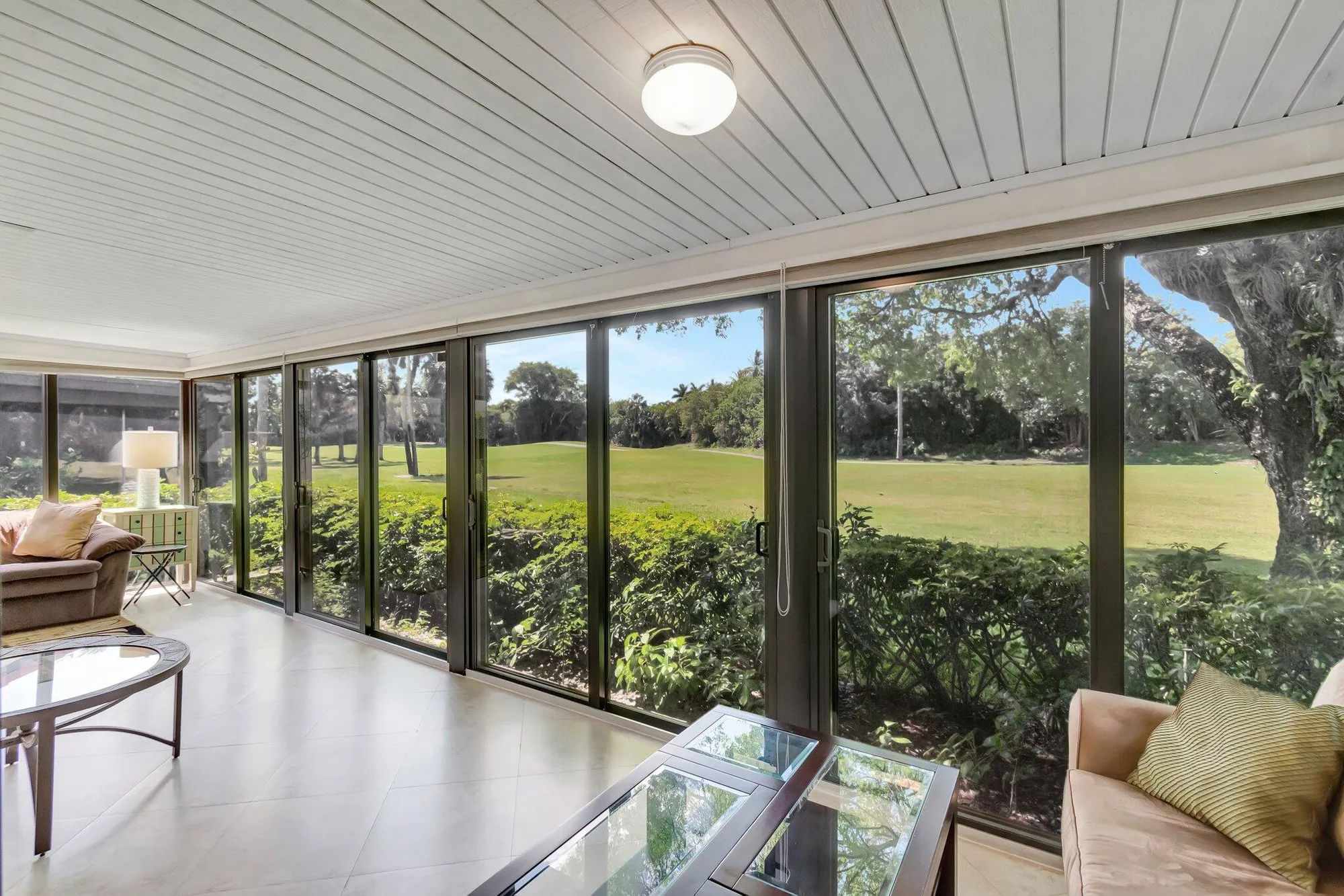 Property Slideshow image 25 of 50 | 8030 eastlake dr # 10b, Boca Raton, FL, 33433