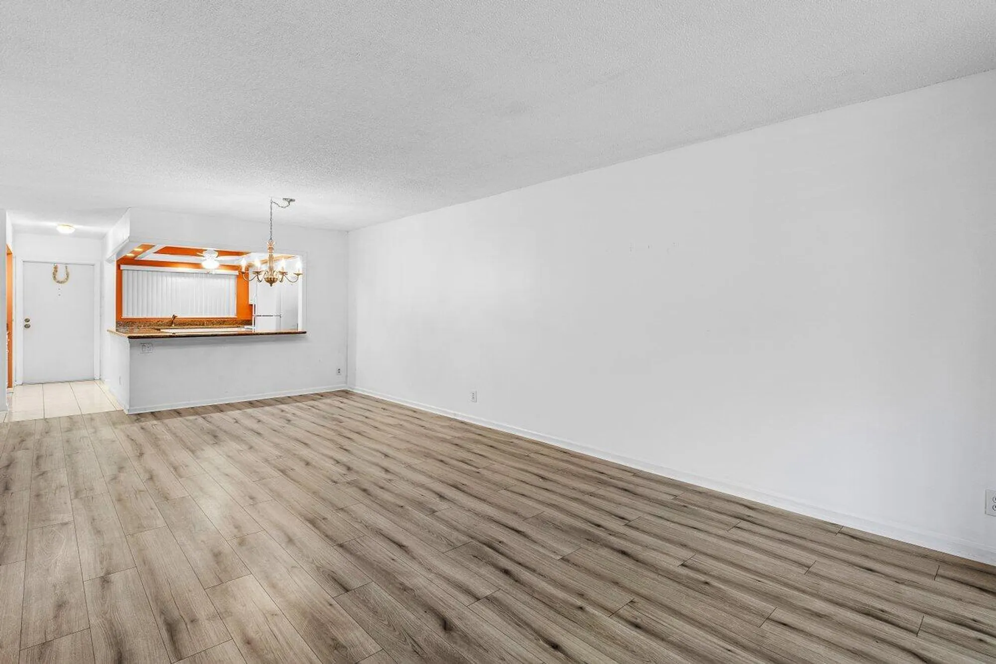 Property Slideshow image 10 of 35 | 2008 s federal hwy apt 206, Boynton Beach, FL, 33435