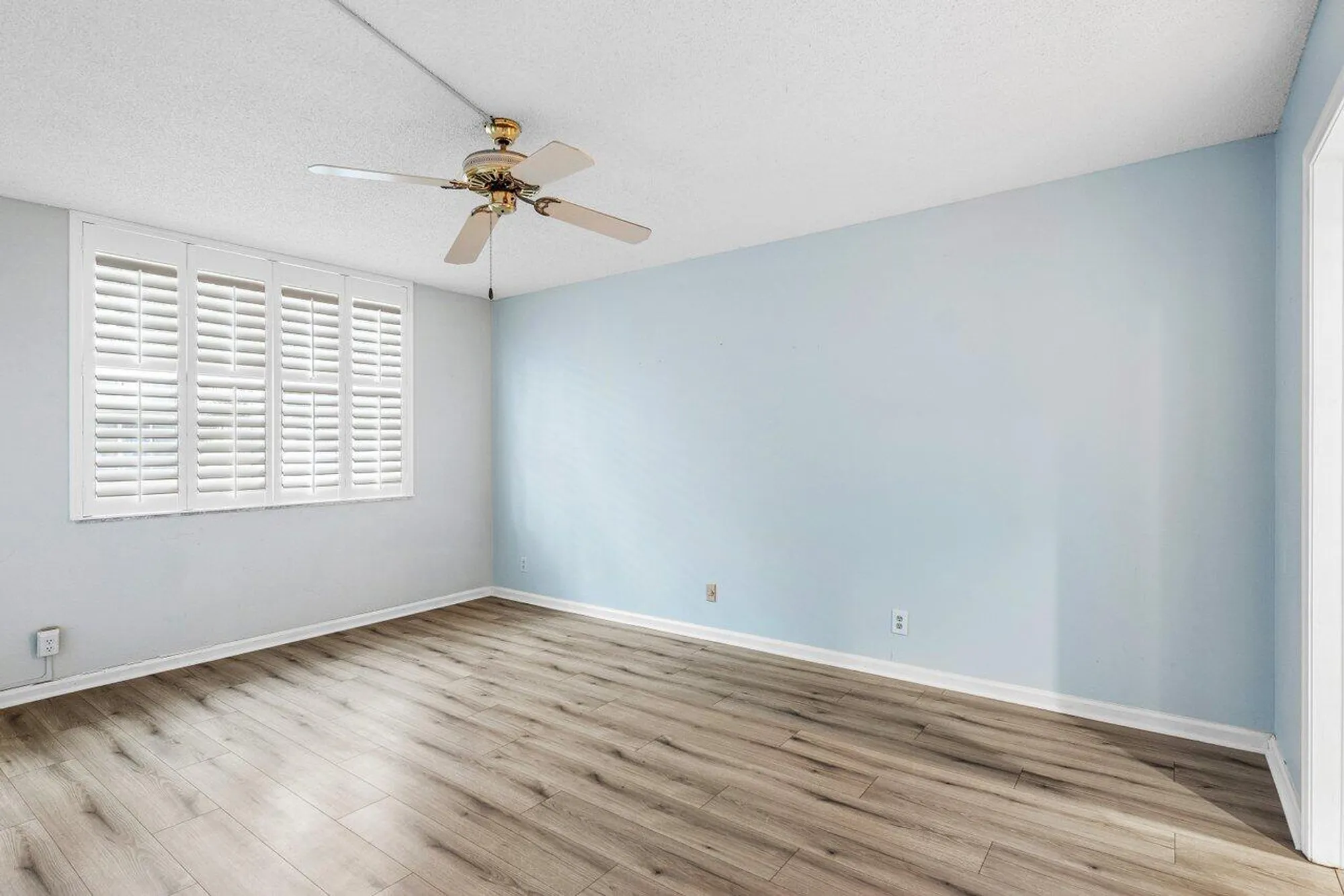 Property Slideshow image 13 of 35 | 2008 s federal hwy apt 206, Boynton Beach, FL, 33435