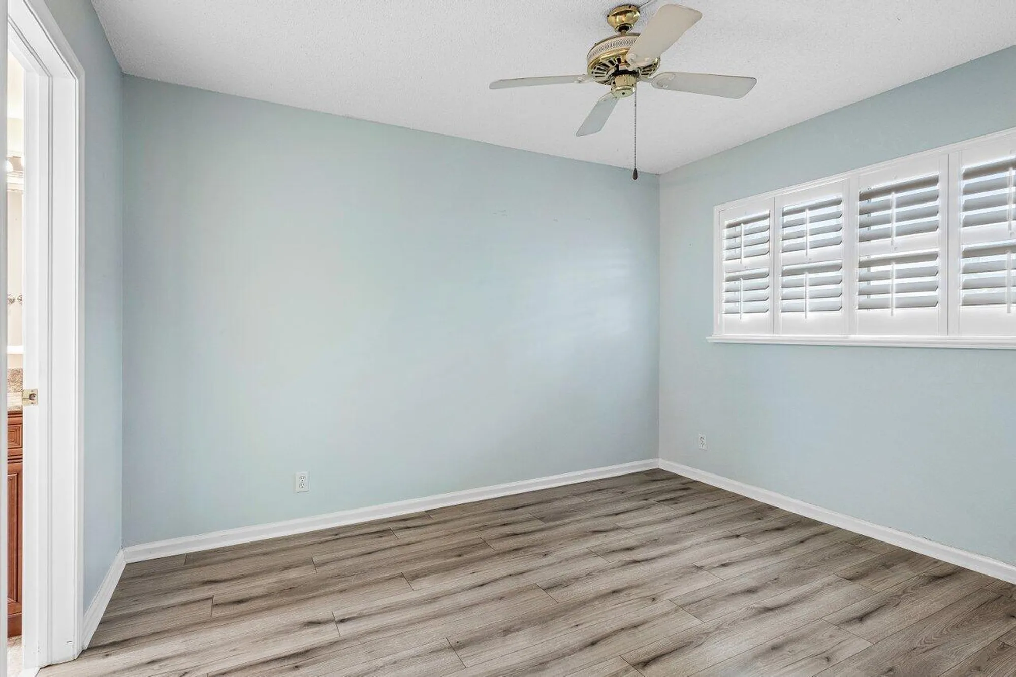 Property Slideshow image 17 of 35 | 2008 s federal hwy apt 206, Boynton Beach, FL, 33435