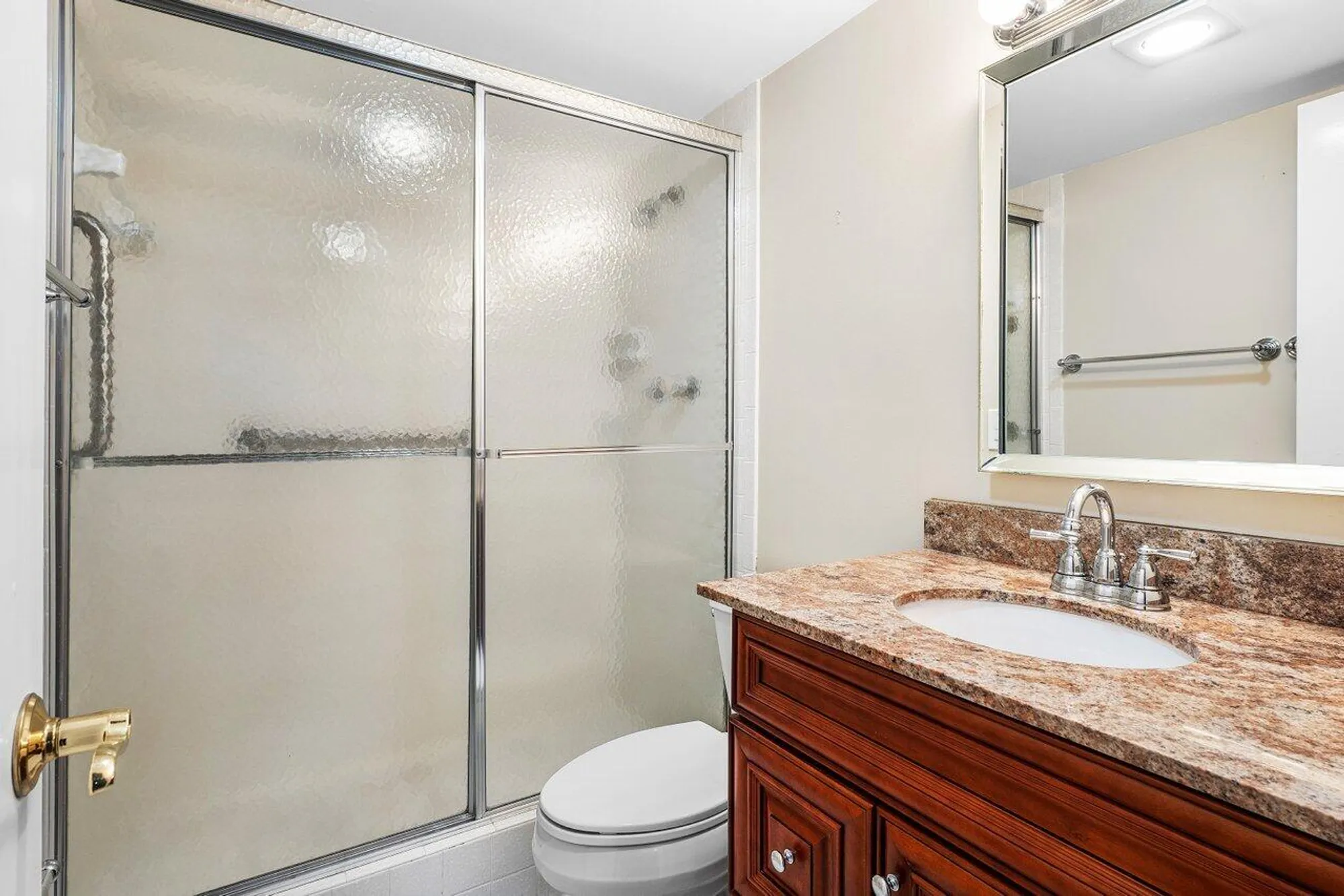 Property Slideshow image 19 of 35 | 2008 s federal hwy apt 206, Boynton Beach, FL, 33435