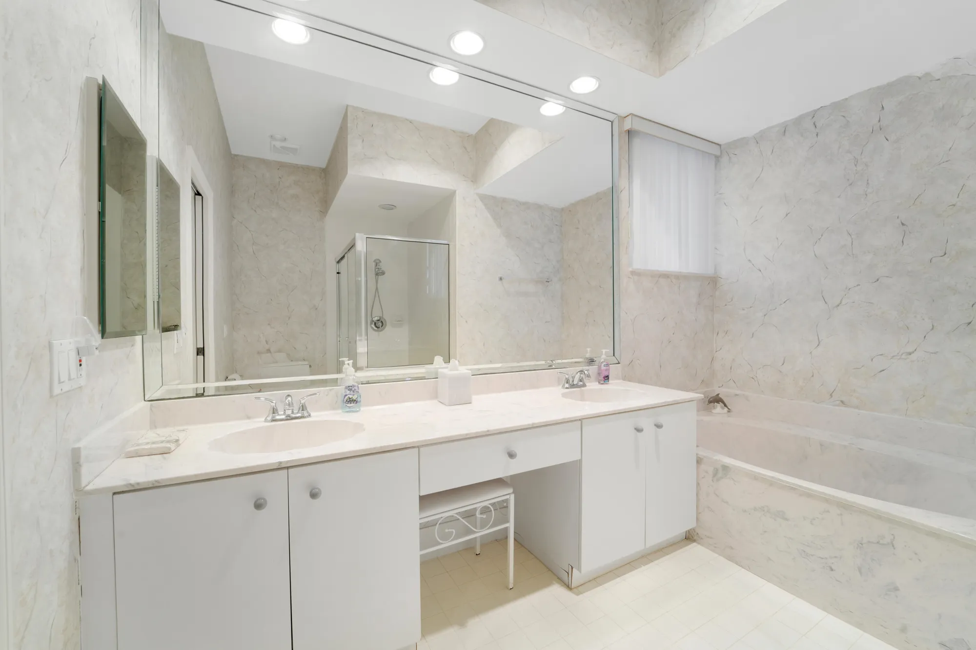 Property Slideshow image 16 of 42 | 8490 lake cypress rd, Lake Worth, FL, 33467