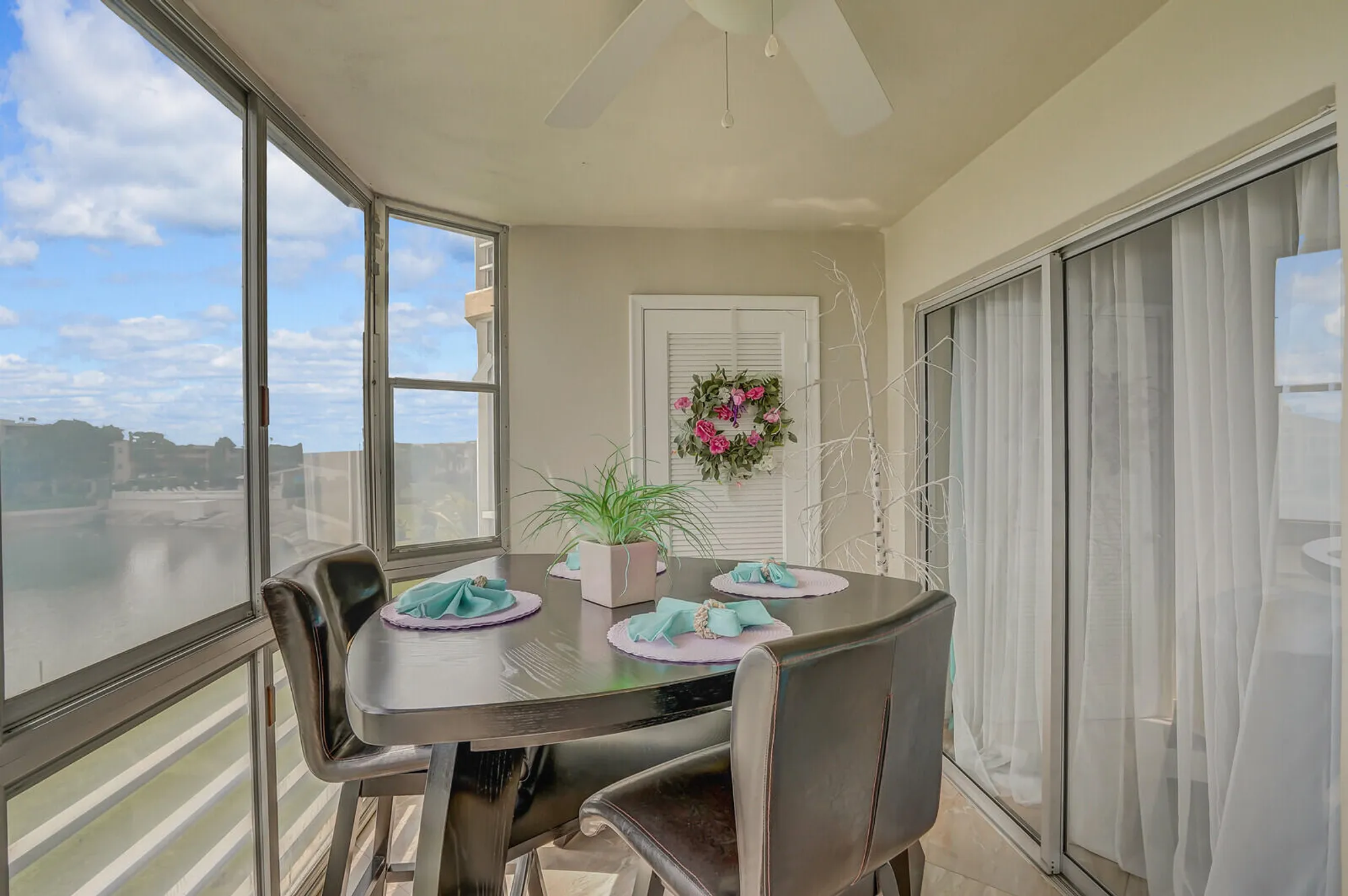 Property Slideshow image 22 of 34 | 2724 garden dr n apt 302, Lake Worth, FL, 33461