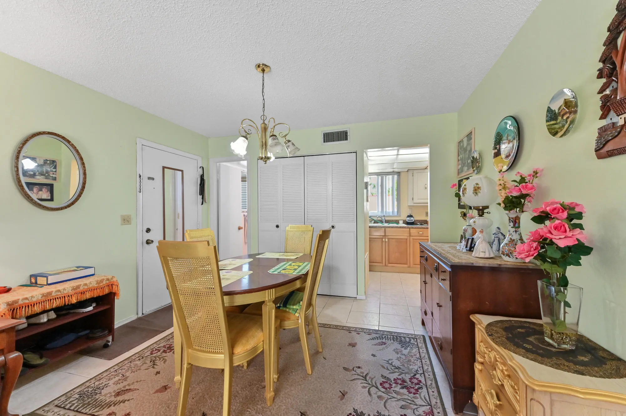 Property Slideshow image 4 of 23 | 368 lake frances dr # 368, West Palm Beach, FL, 33411