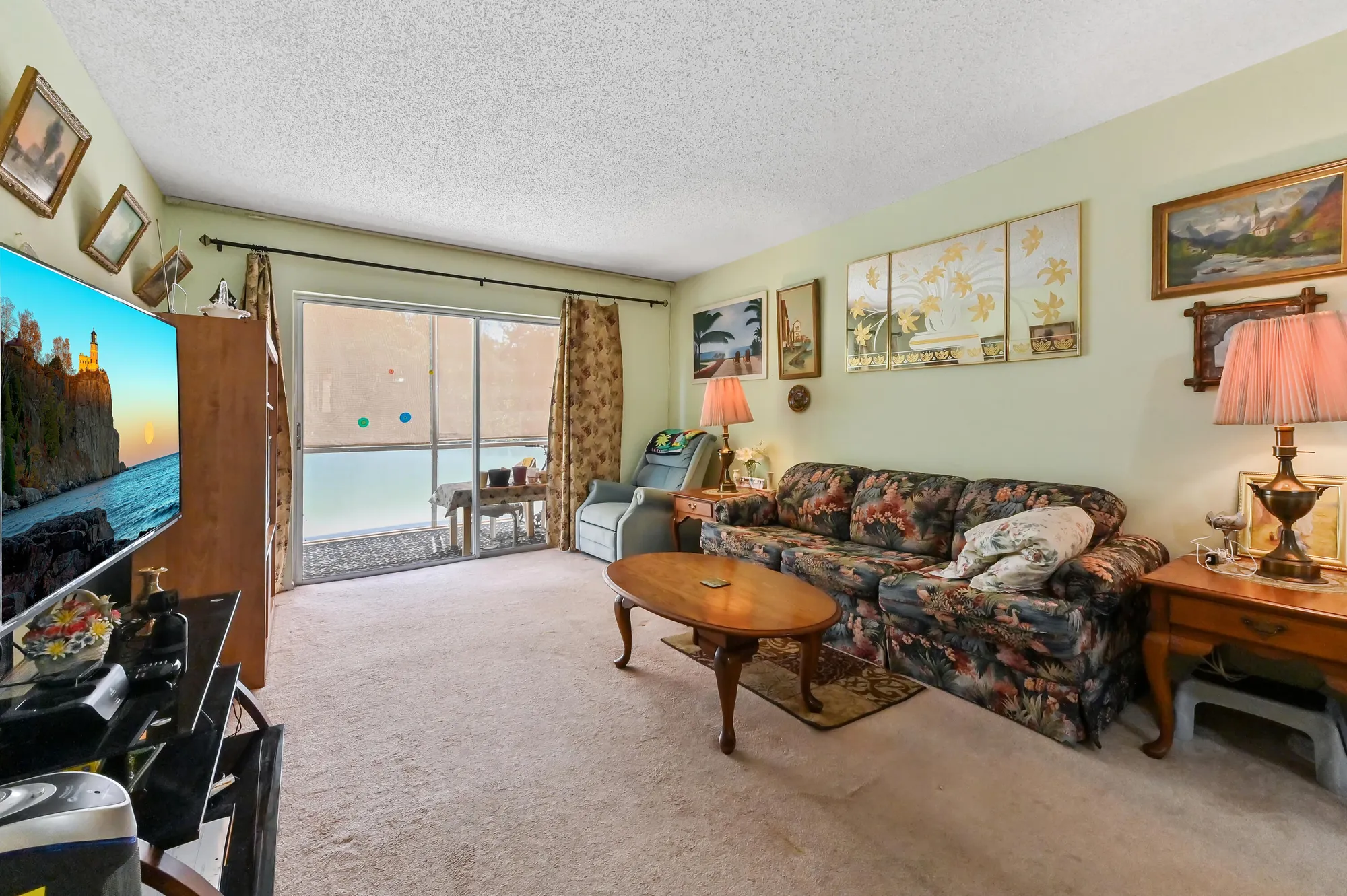 Property Slideshow image 11 of 23 | 368 lake frances dr # 368, West Palm Beach, FL, 33411