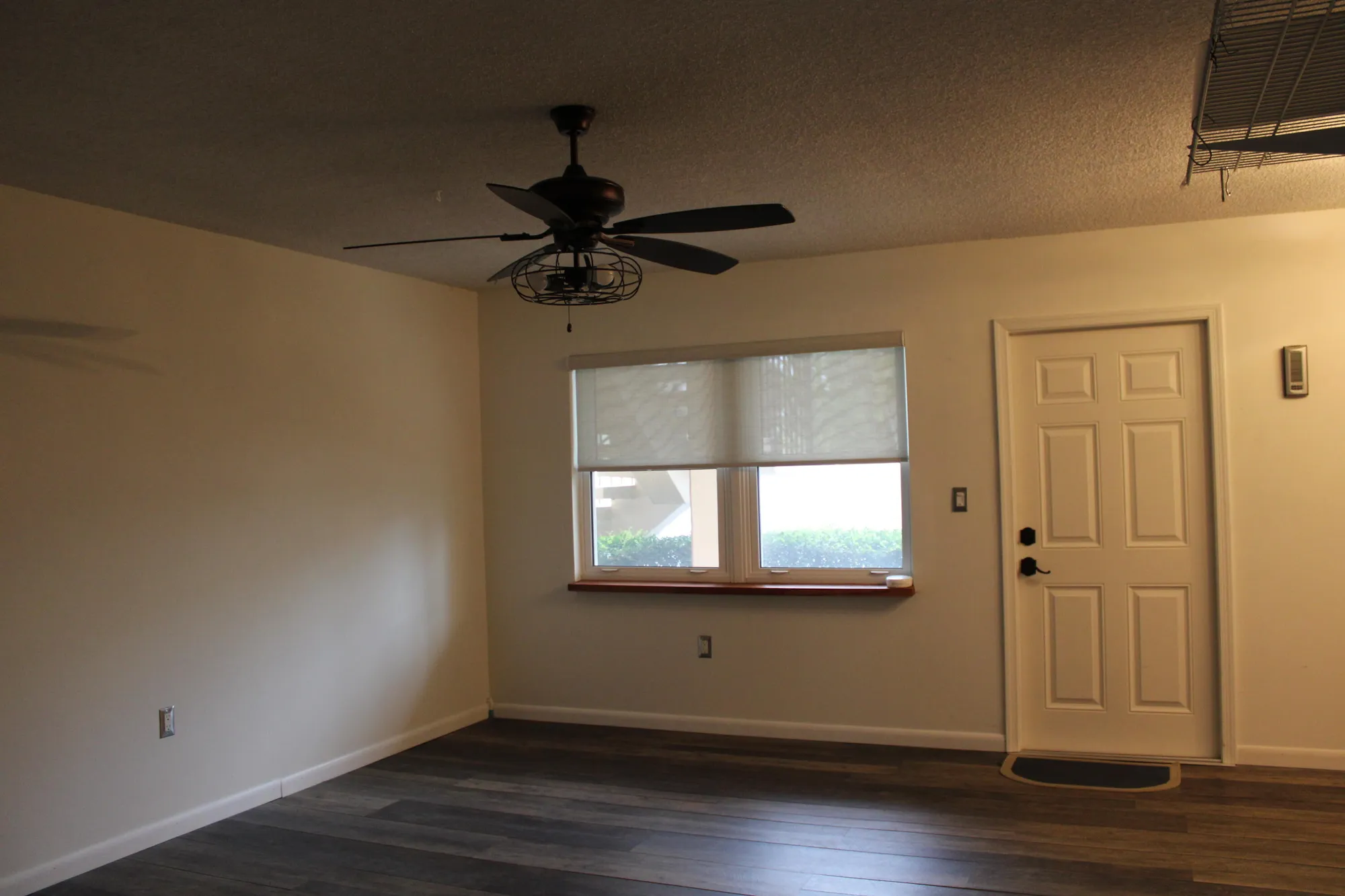 Property Slideshow image 6 of 15 | 2600 s kanner hwy apt s2, Stuart, FL, 34994