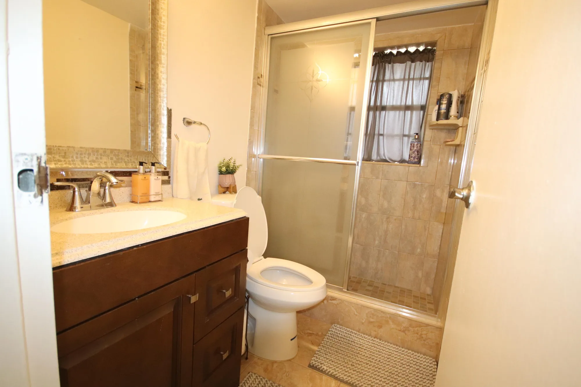 Property Slideshow image 9 of 13 | 1025 country club dr 108, Margate, FL, 33063