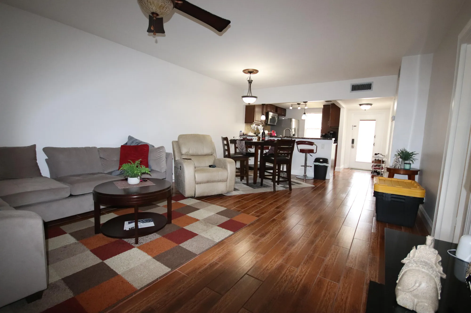 Property Slideshow image 2 of 13 | 1025 country club dr 108, Margate, FL, 33063