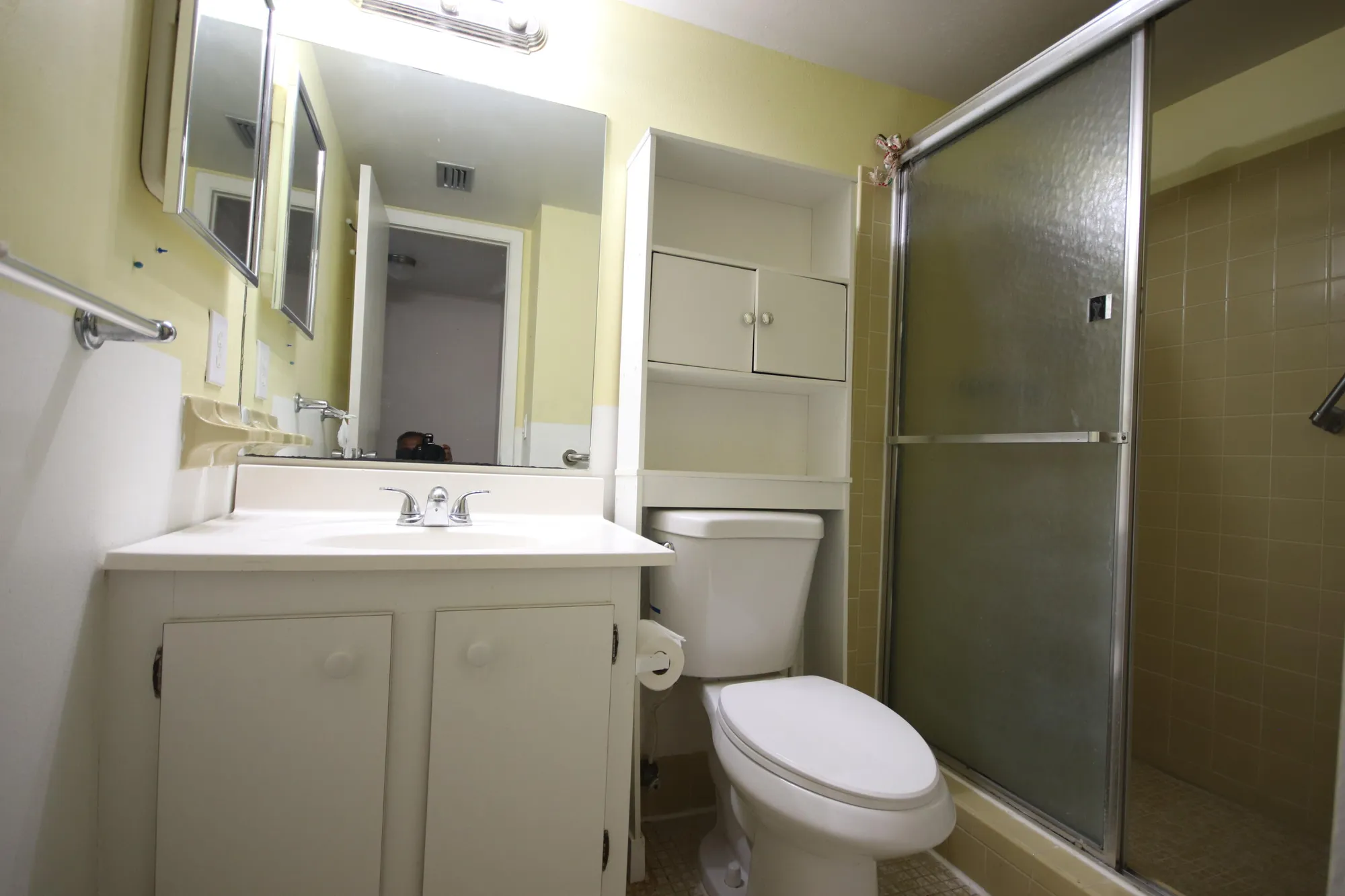 Property Slideshow image 8 of 13 | 7955 nw 5th ct 103, Margate, FL, 33063