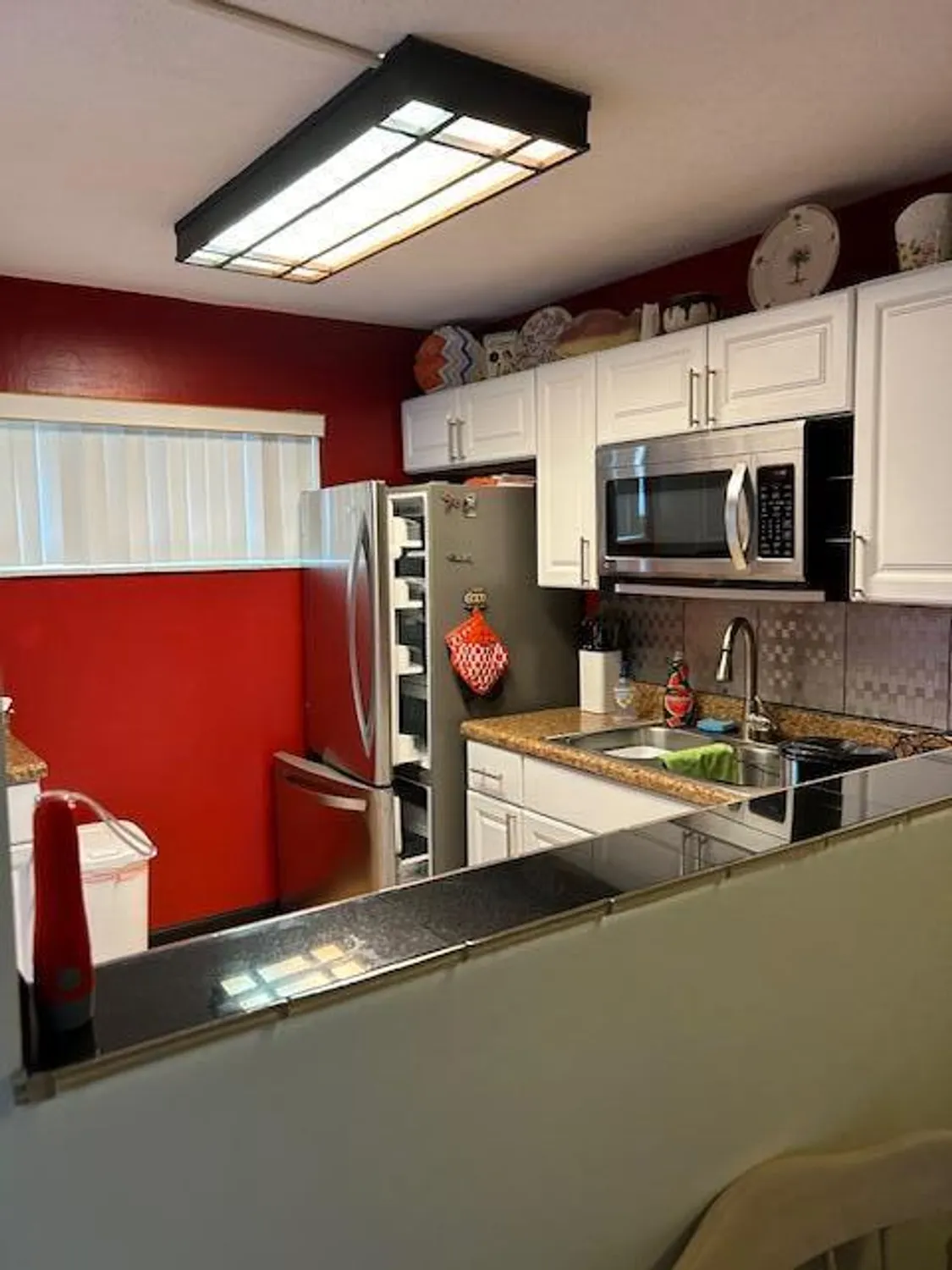 Property Slideshow image 8 of 16 | 2724 garden dr 311, Lake Worth, FL, 33461