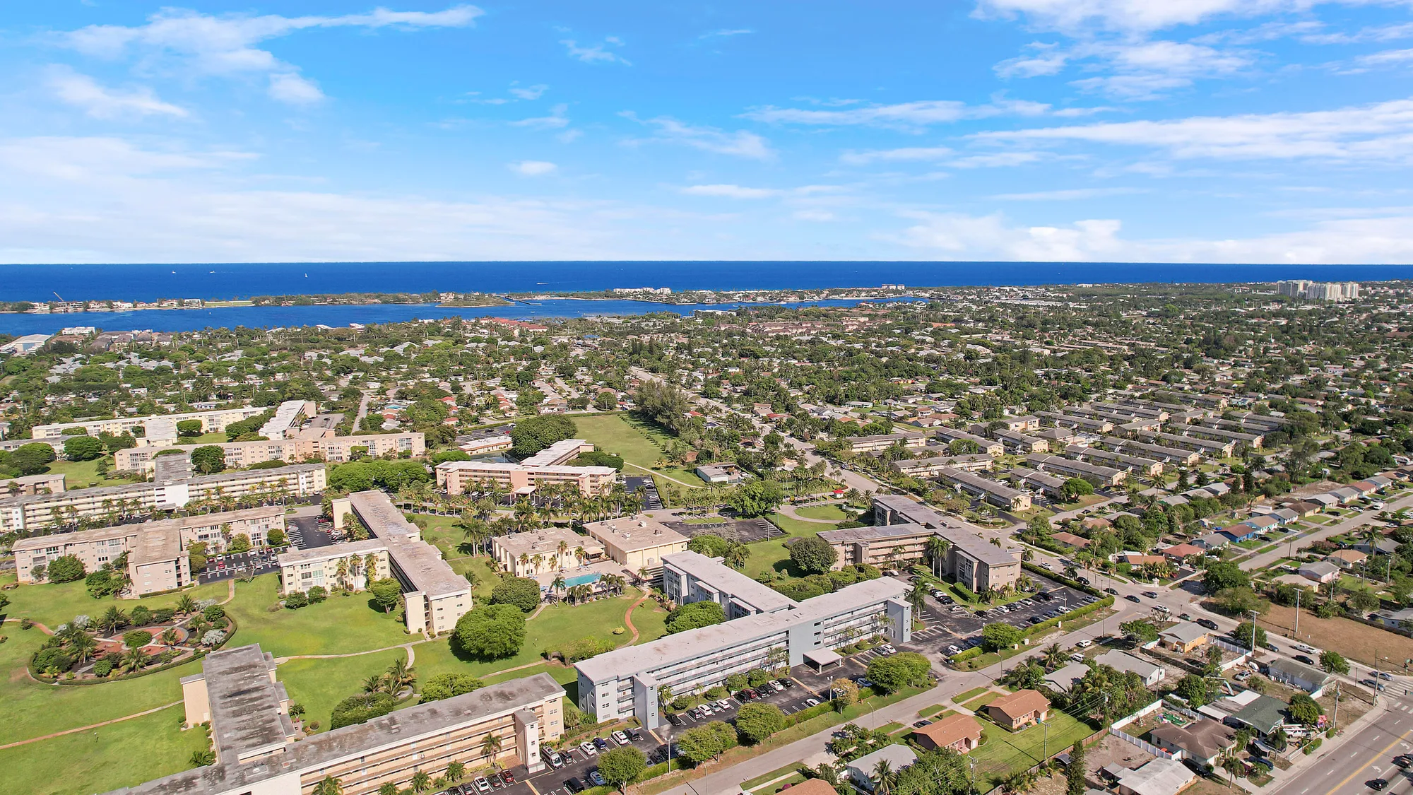 Property Slideshow image 33 of 34 | 2400 ne 1st ln 1020, Boynton Beach, FL, 33435