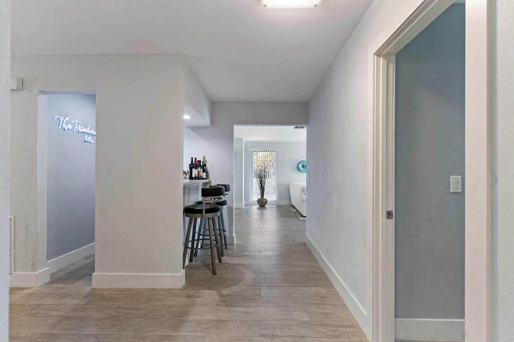 Property Slideshow image 16 of 39 | 21188 juego cir # 17-a, Boca Raton, FL, 33433