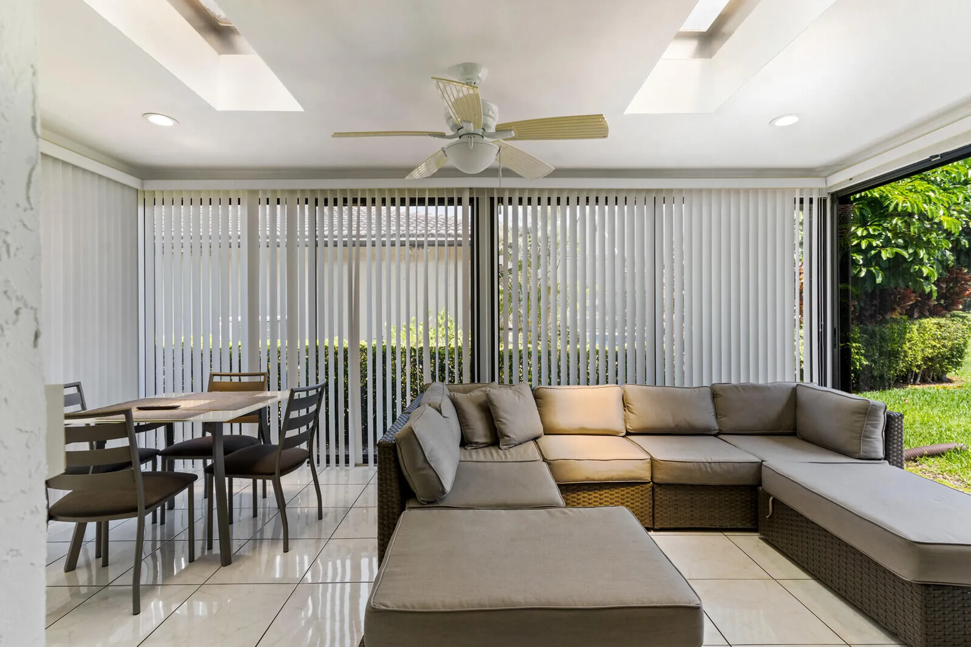 Property Slideshow image 30 of 39 | 21188 juego cir # 17-a, Boca Raton, FL, 33433