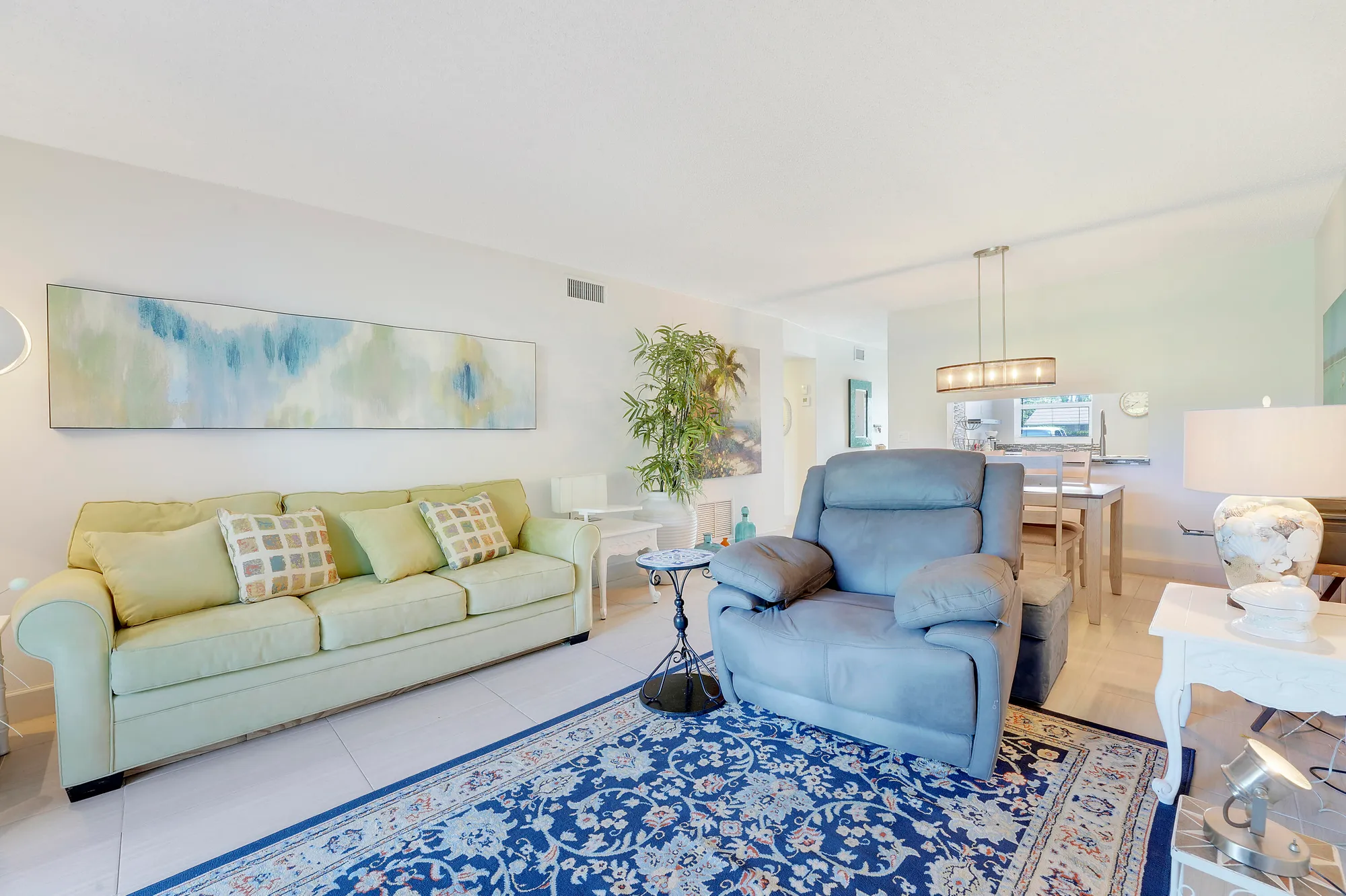 Property Slideshow image 13 of 34 | 2400 ne 1st ln 1020, Boynton Beach, FL, 33435