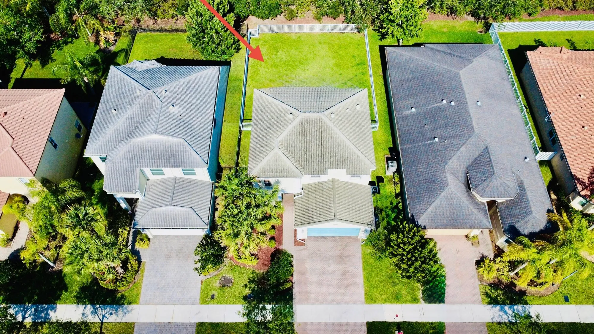 Property Slideshow image 3 of 39 | 11296 sw barton way, Port Saint Lucie, FL, 34987