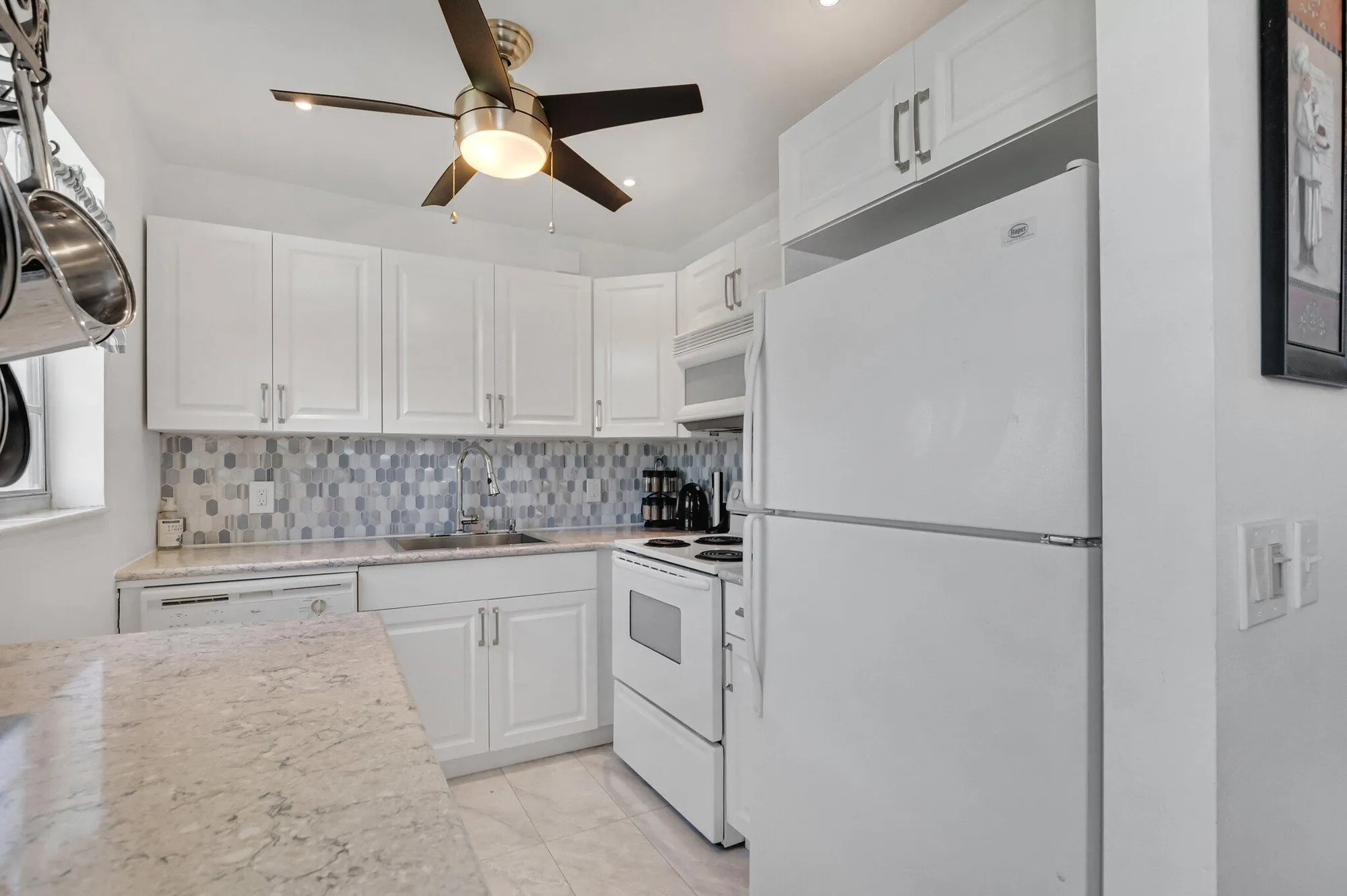 Property Slideshow image 9 of 84 | 376 markham q, Deerfield Beach, FL, 33442