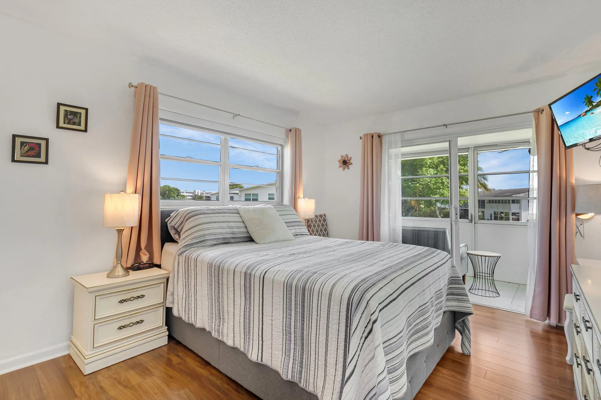Property Slideshow image 17 of 84 | 376 markham q, Deerfield Beach, FL, 33442