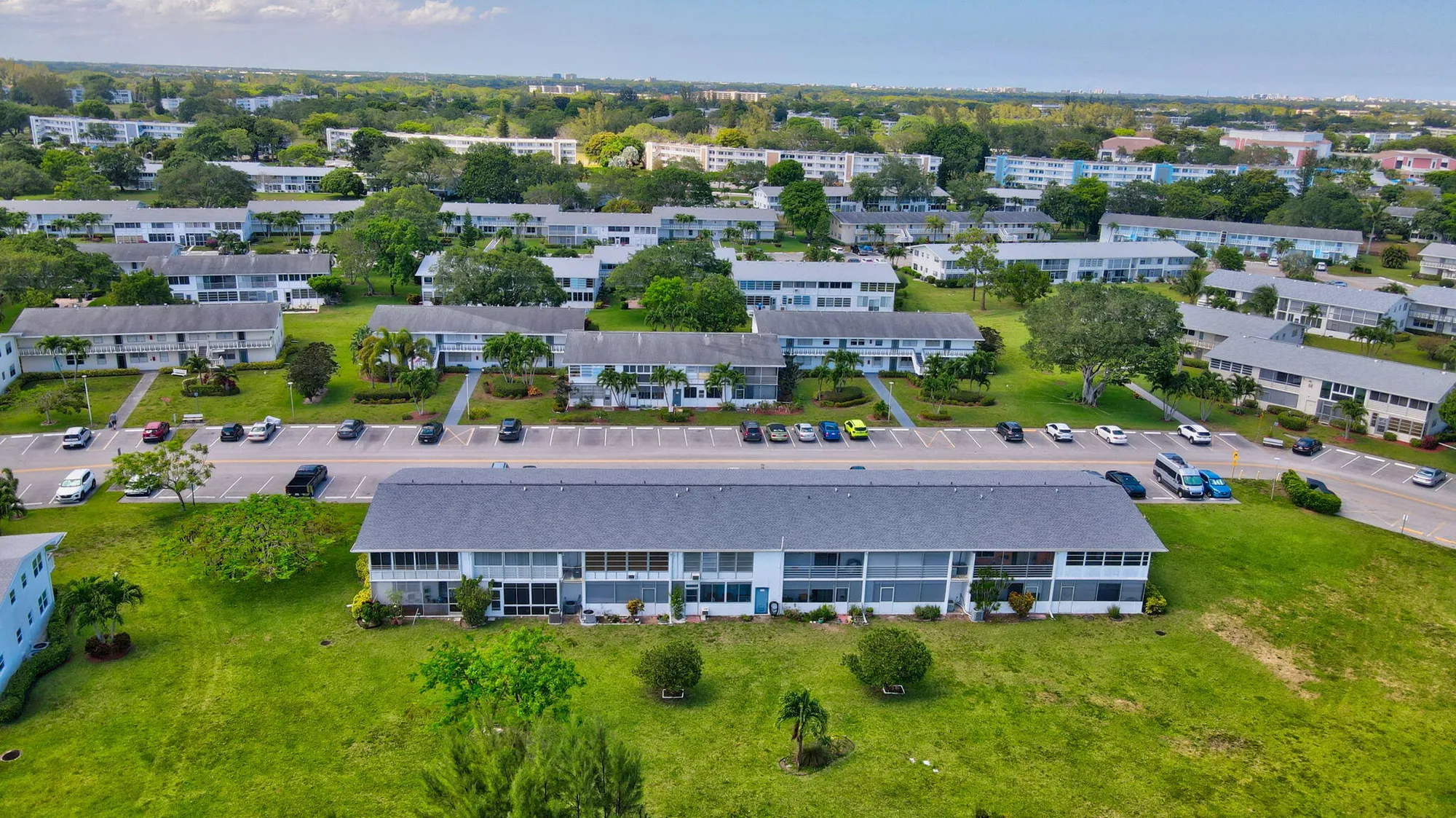 Property Slideshow image 33 of 84 | 376 markham q, Deerfield Beach, FL, 33442