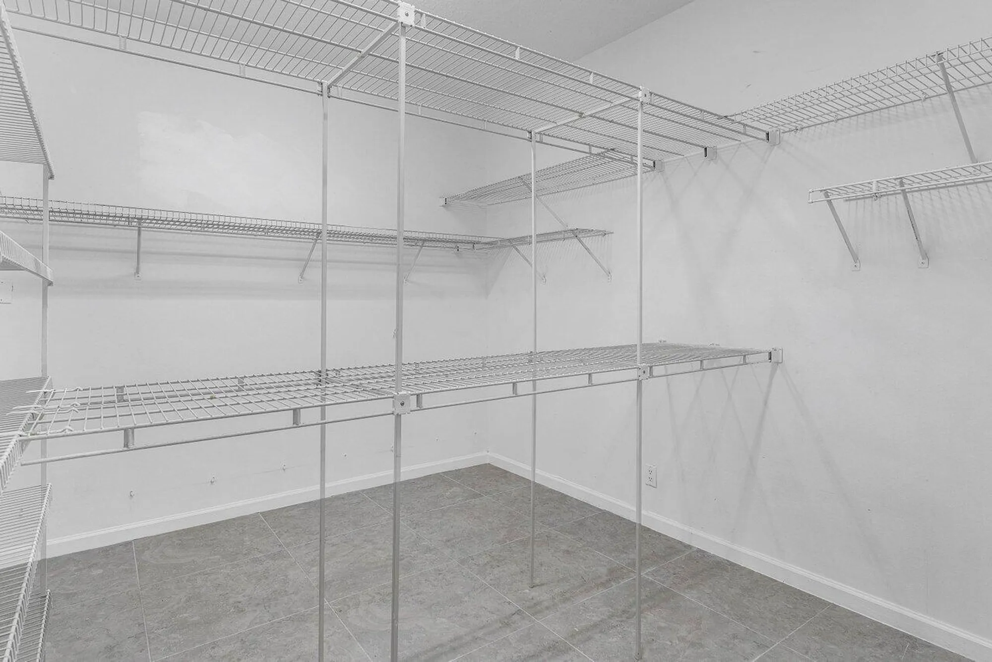 Property Slideshow image 16 of 23 | 6301 evian pl, Boynton Beach, FL, 33437