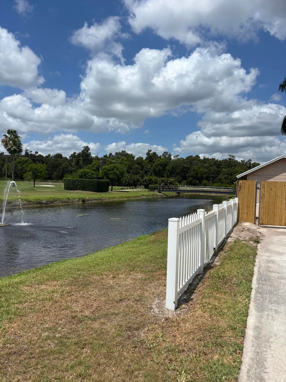 Property Slideshow image 25 of 34 | 3962 dafilee cir, West Palm Beach, FL, 33417