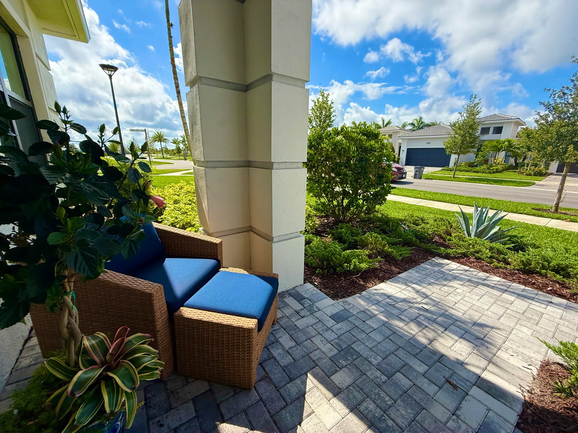 Property Slideshow image 10 of 111 | 4907 saint armands way, Westlake, FL, 33470