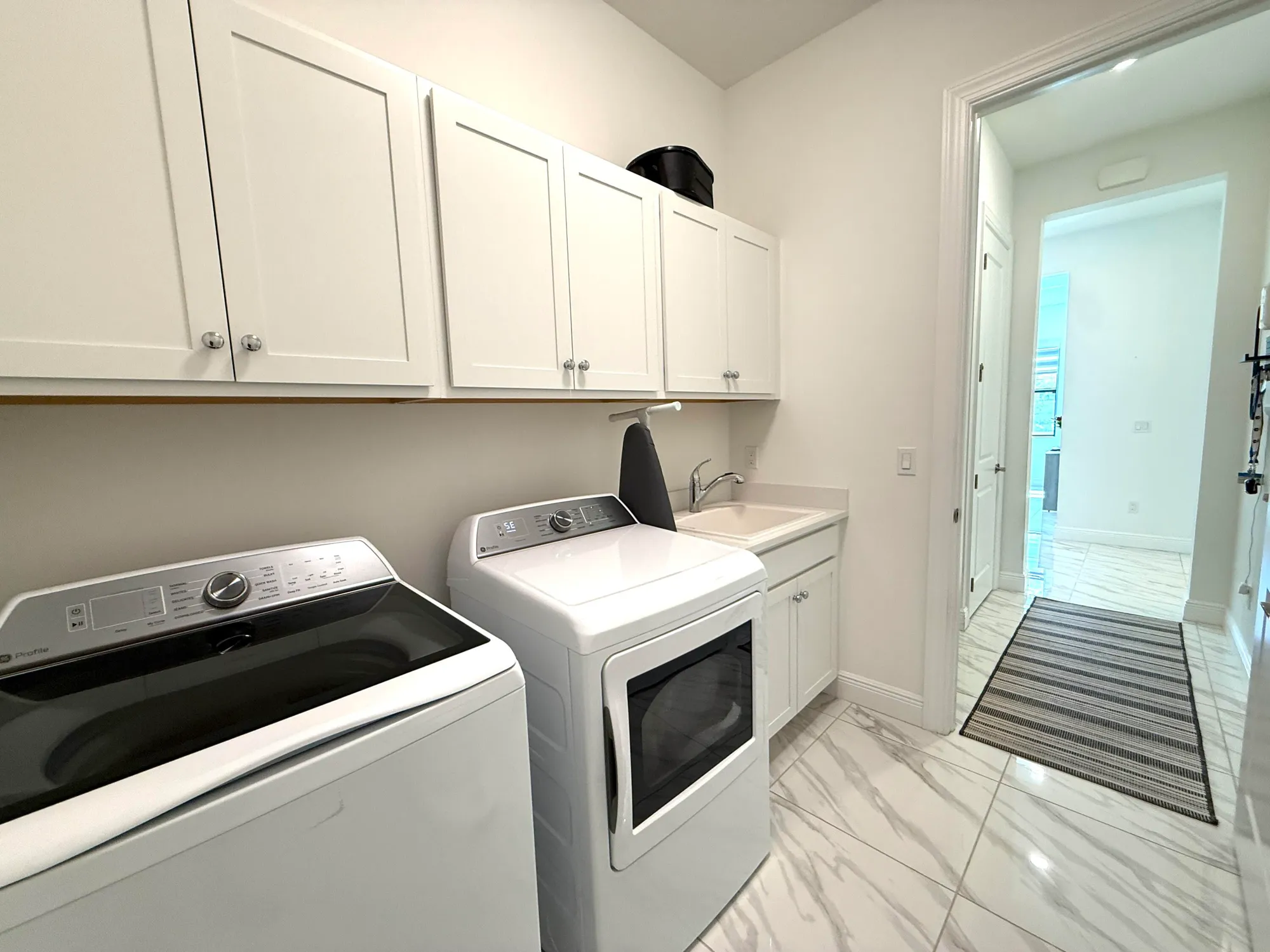 Property Slideshow image 59 of 111 | 4907 saint armands way, Westlake, FL, 33470