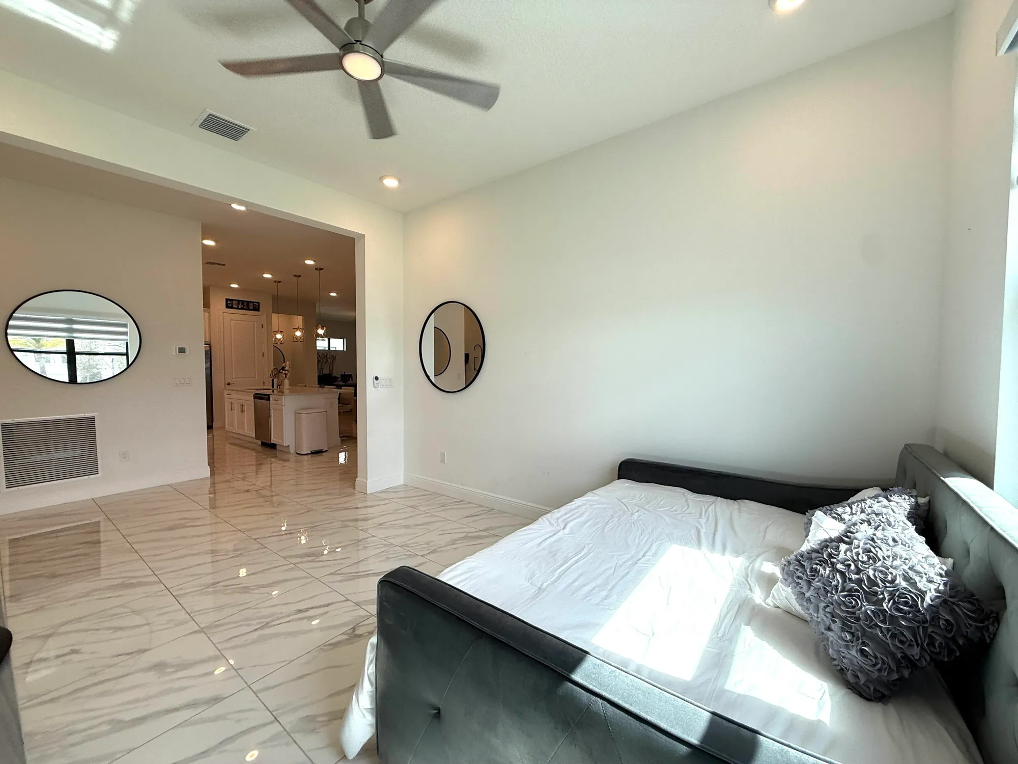 Property Slideshow image 49 of 111 | 4907 saint armands way, Westlake, FL, 33470