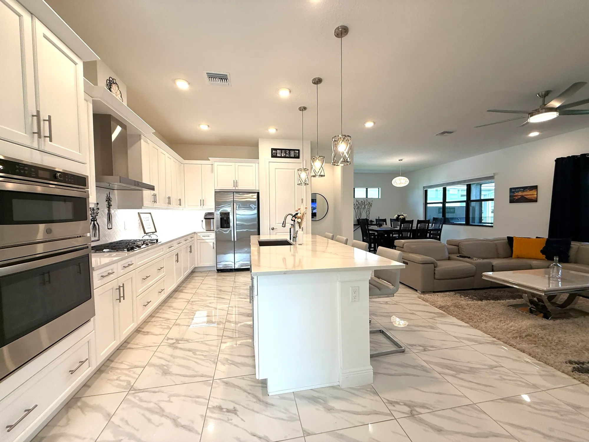 Property Slideshow image 36 of 111 | 4907 saint armands way, Westlake, FL, 33470