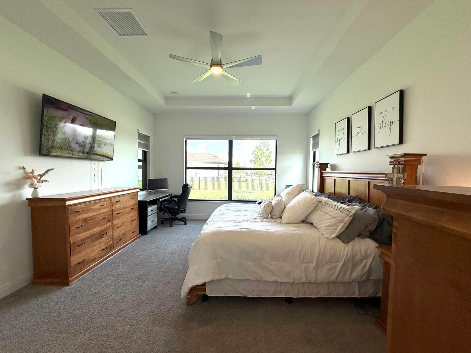 Property Slideshow image 42 of 111 | 4907 saint armands way, Westlake, FL, 33470