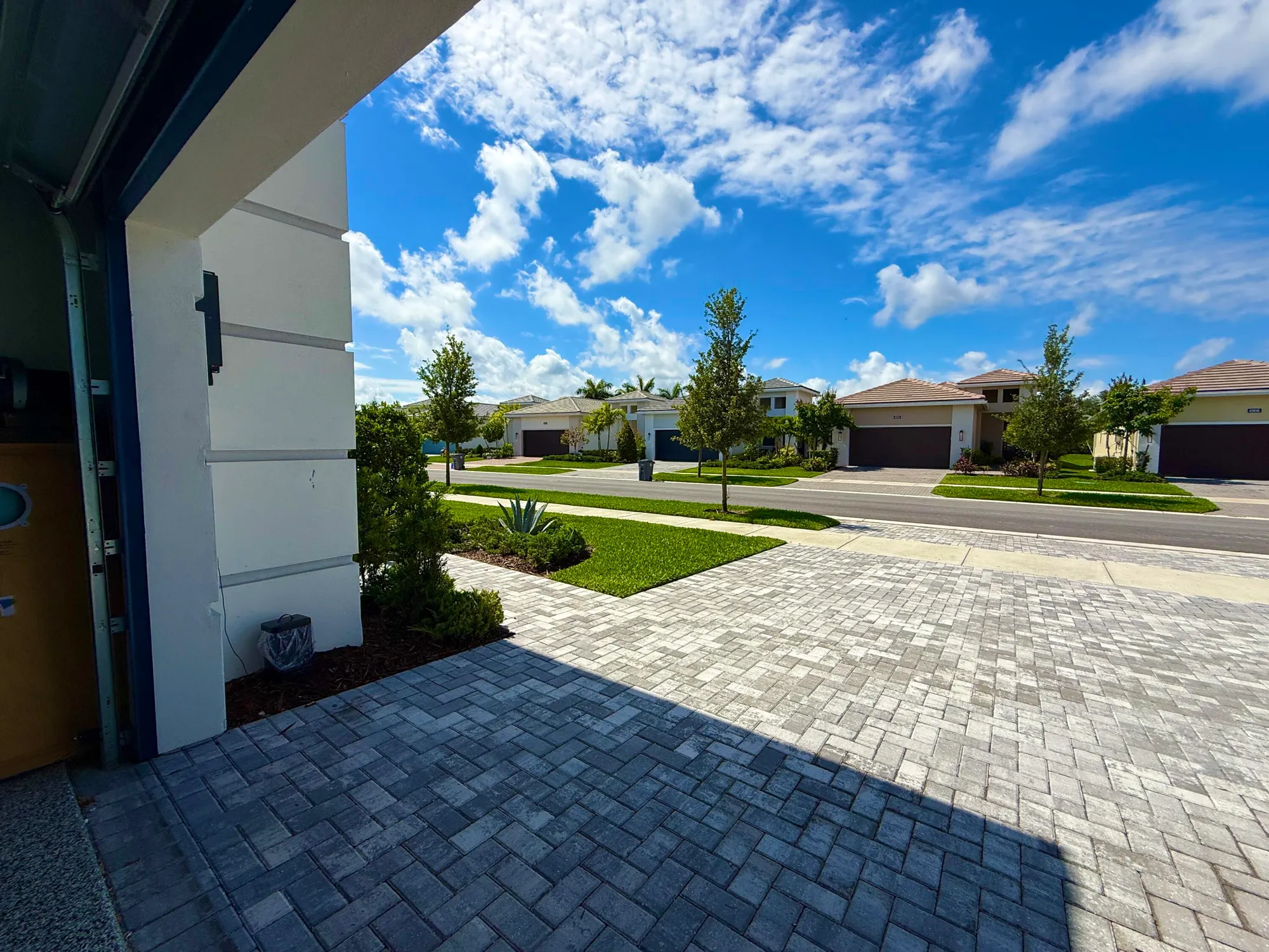 Property Slideshow image 77 of 111 | 4907 saint armands way, Westlake, FL, 33470