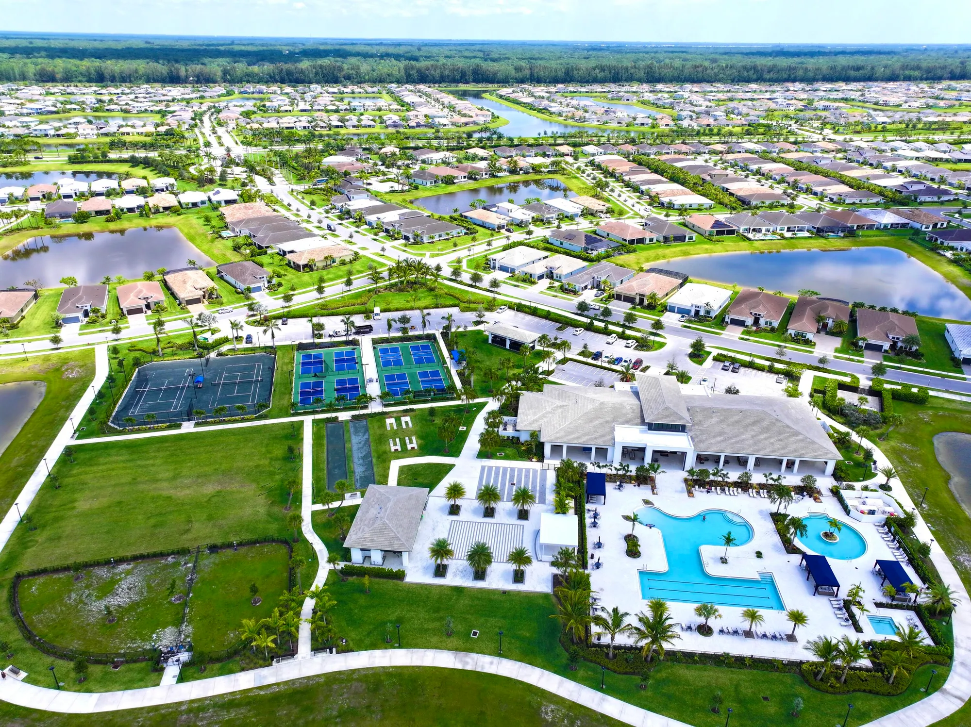 Property Slideshow image 103 of 111 | 4907 saint armands way, Westlake, FL, 33470