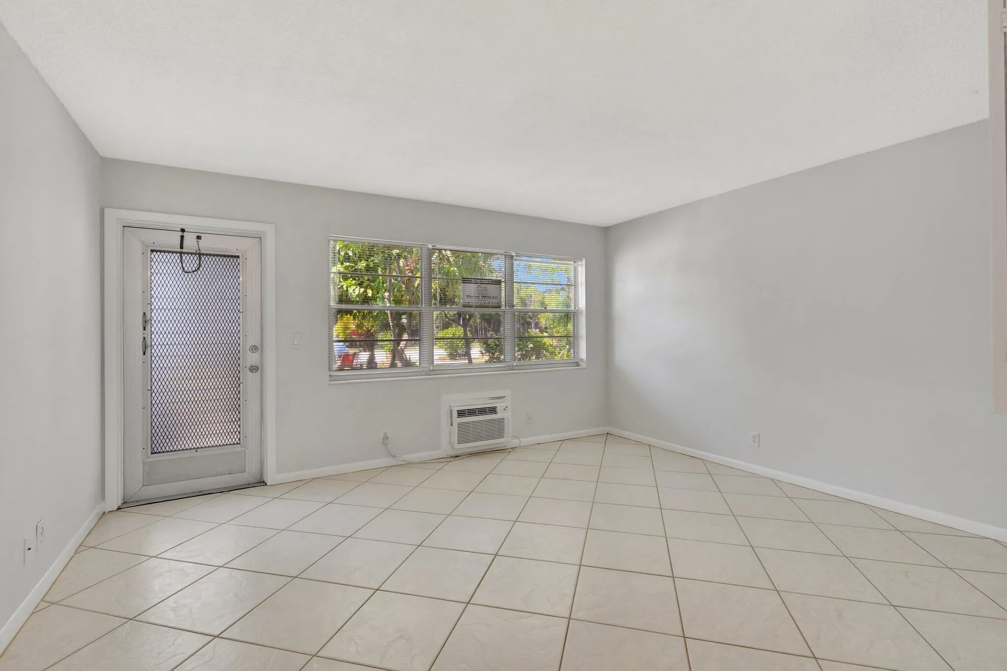 Property Slideshow image 9 of 47 | 398 sheffield q, West Palm Beach, FL, 33417