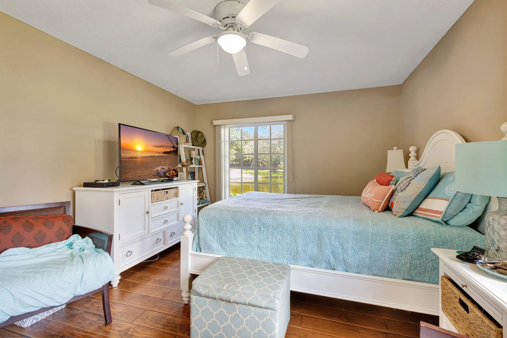Property Slideshow image 19 of 24 | 13811 oneida dr apt h1, Delray Beach, FL, 33446