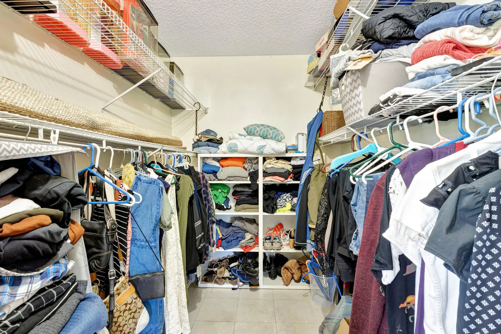 Property Slideshow image 21 of 24 | 13811 oneida dr apt h1, Delray Beach, FL, 33446