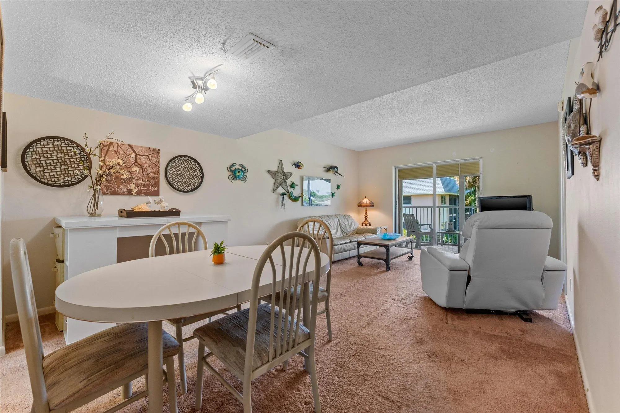 Property Slideshow image 8 of 31 | 18081 se country club dr 130, Jupiter, FL, 33469