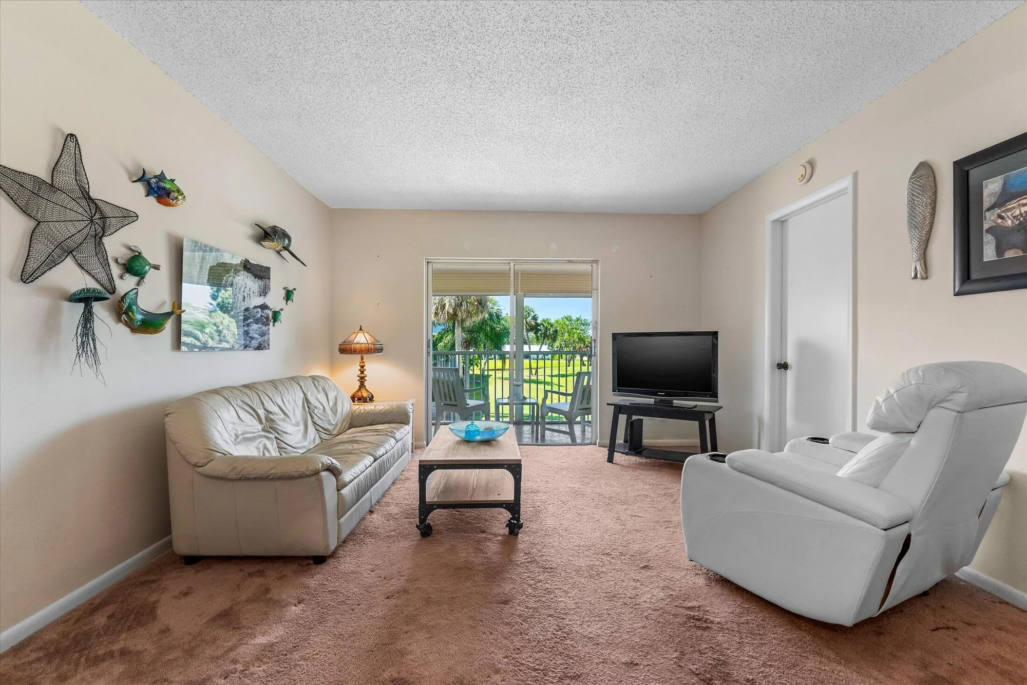 Property Slideshow image 6 of 31 | 18081 se country club dr 130, Jupiter, FL, 33469