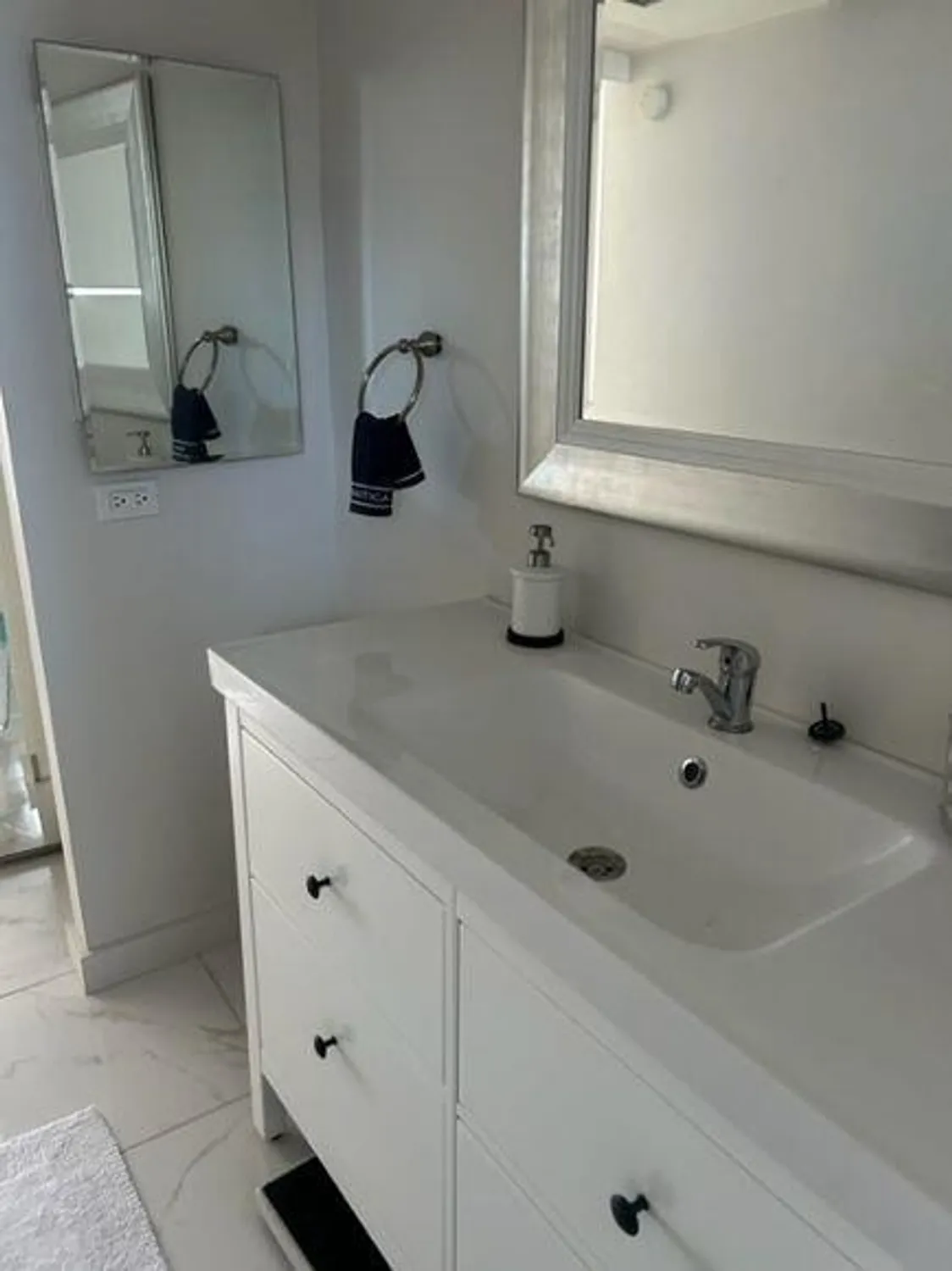 Property Slideshow image 19 of 38 | 2728 garden dr 313, Lake Worth, FL, 33461