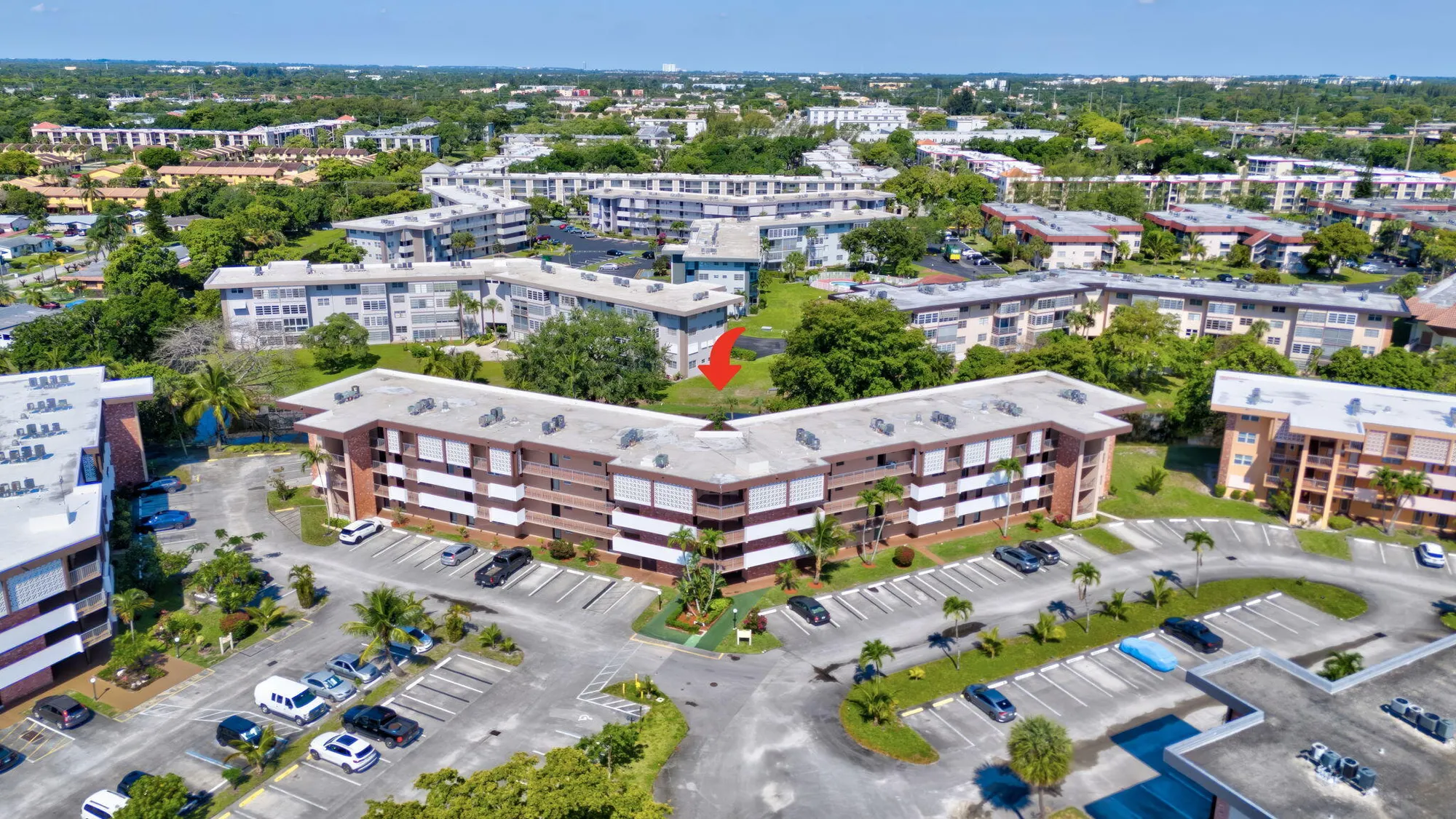 Property Slideshow image 29 of 67 | 2951 nw 46th ave 407, Lauderdale Lakes, FL, 33313