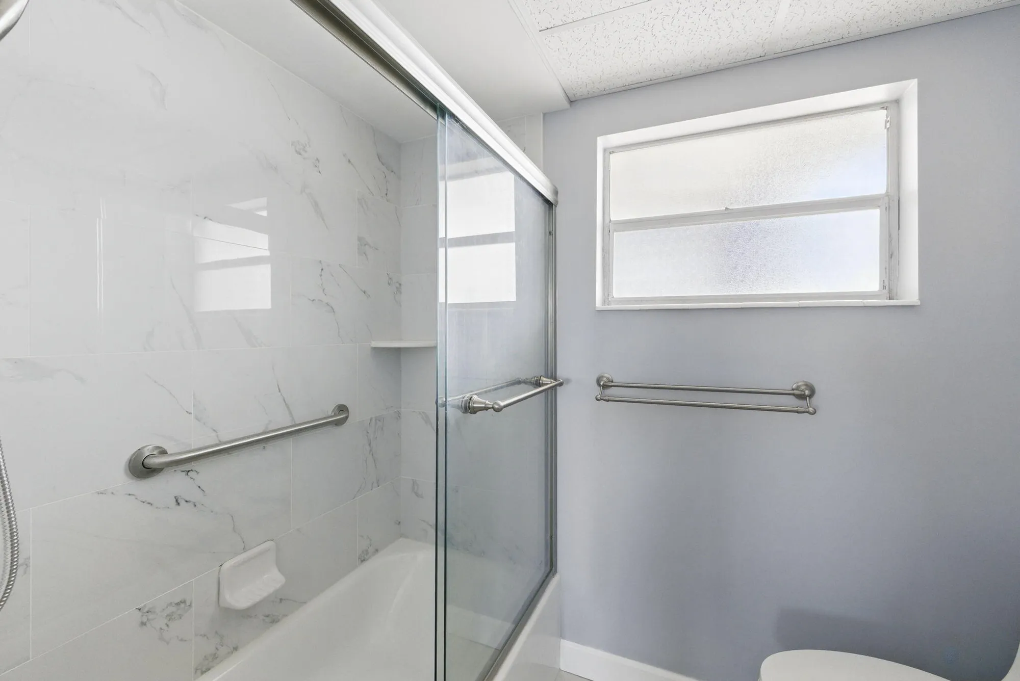 Property Slideshow image 20 of 67 | 2951 nw 46th ave 407, Lauderdale Lakes, FL, 33313
