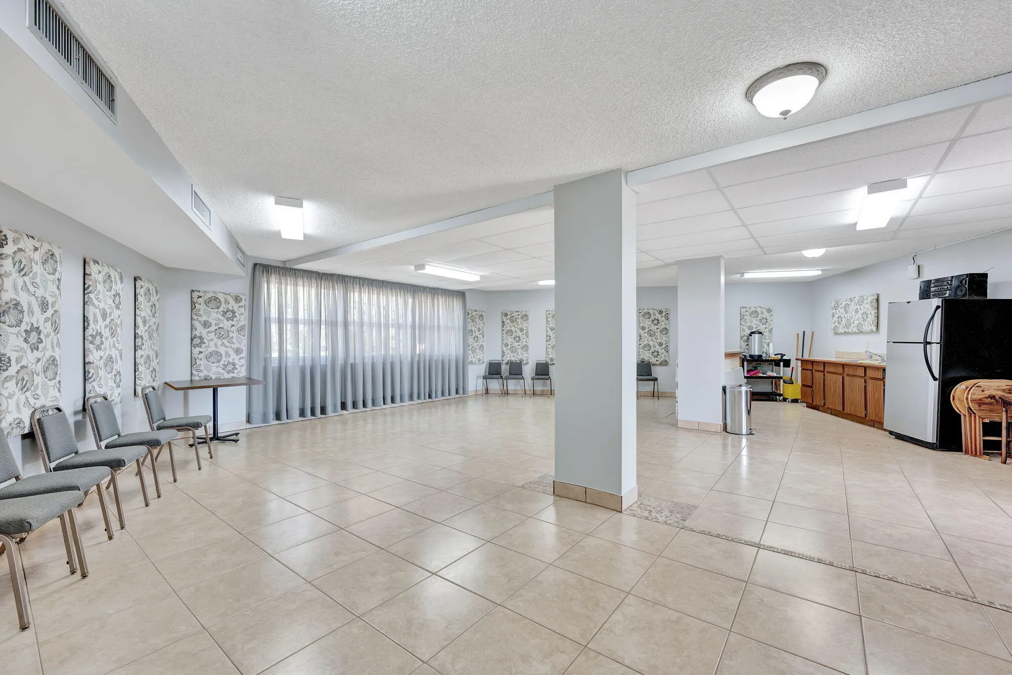 Property Slideshow image 40 of 67 | 2951 nw 46th ave 407, Lauderdale Lakes, FL, 33313