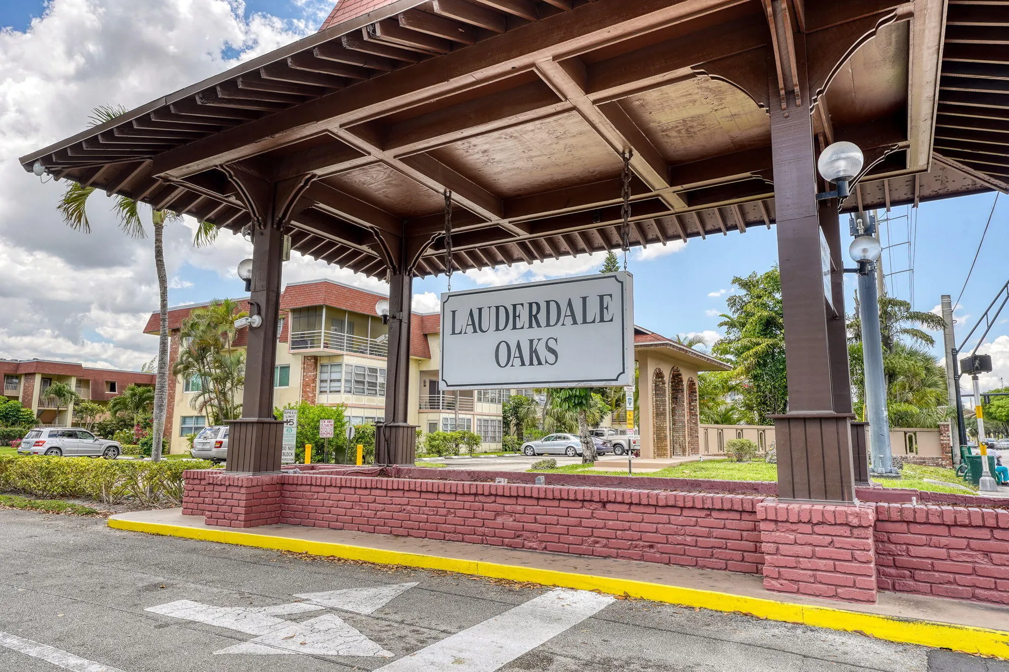 Property Slideshow image 41 of 67 | 2951 nw 46th ave 407, Lauderdale Lakes, FL, 33313